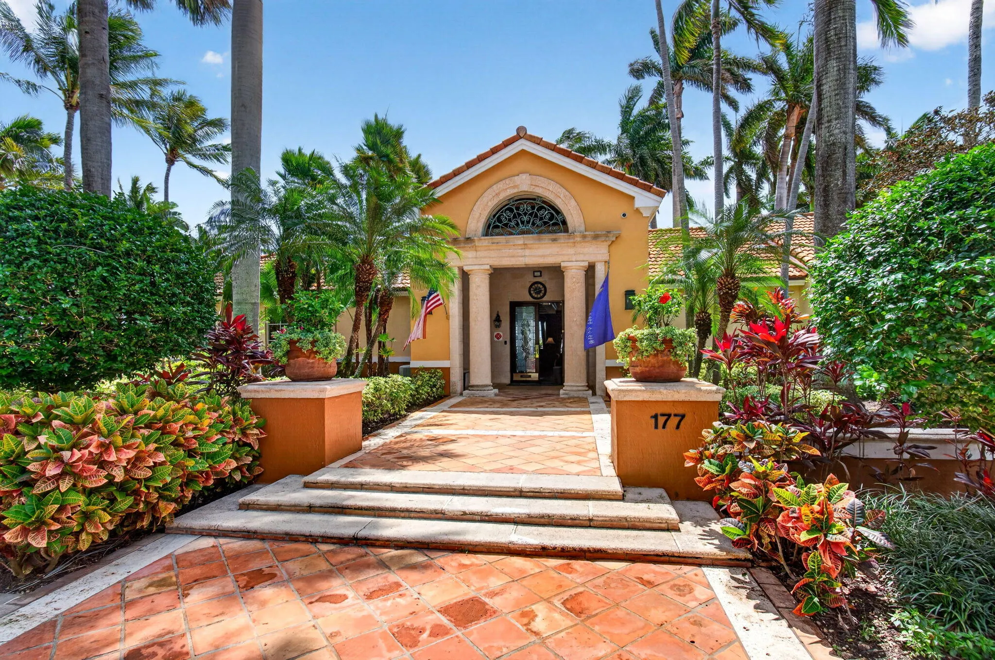157 Yacht Club Way #303