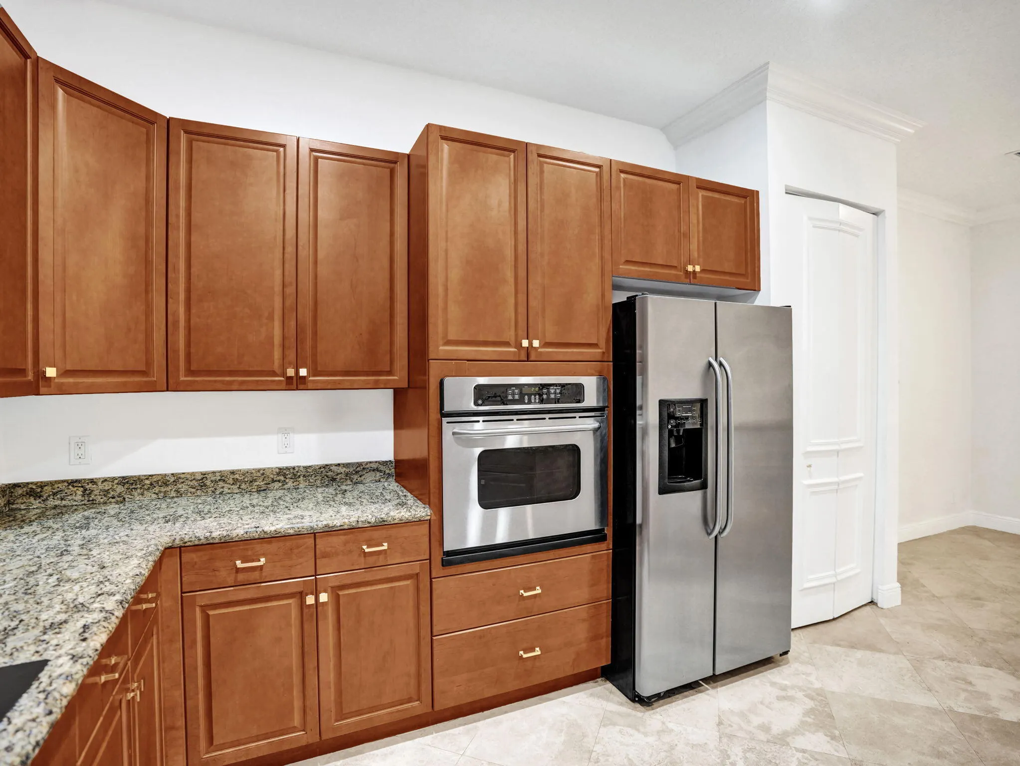 385 NE 69TH Circle