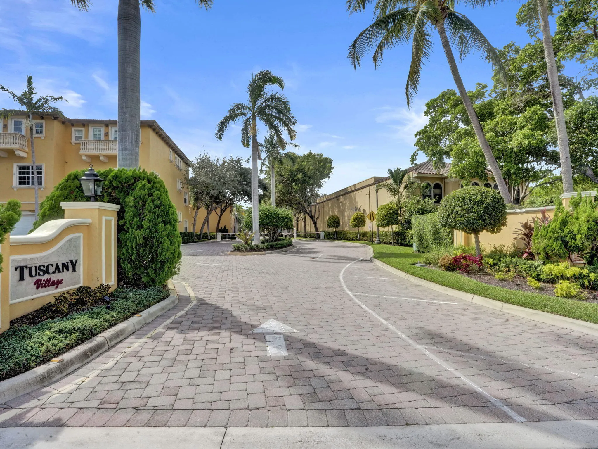 385 NE 69TH Circle