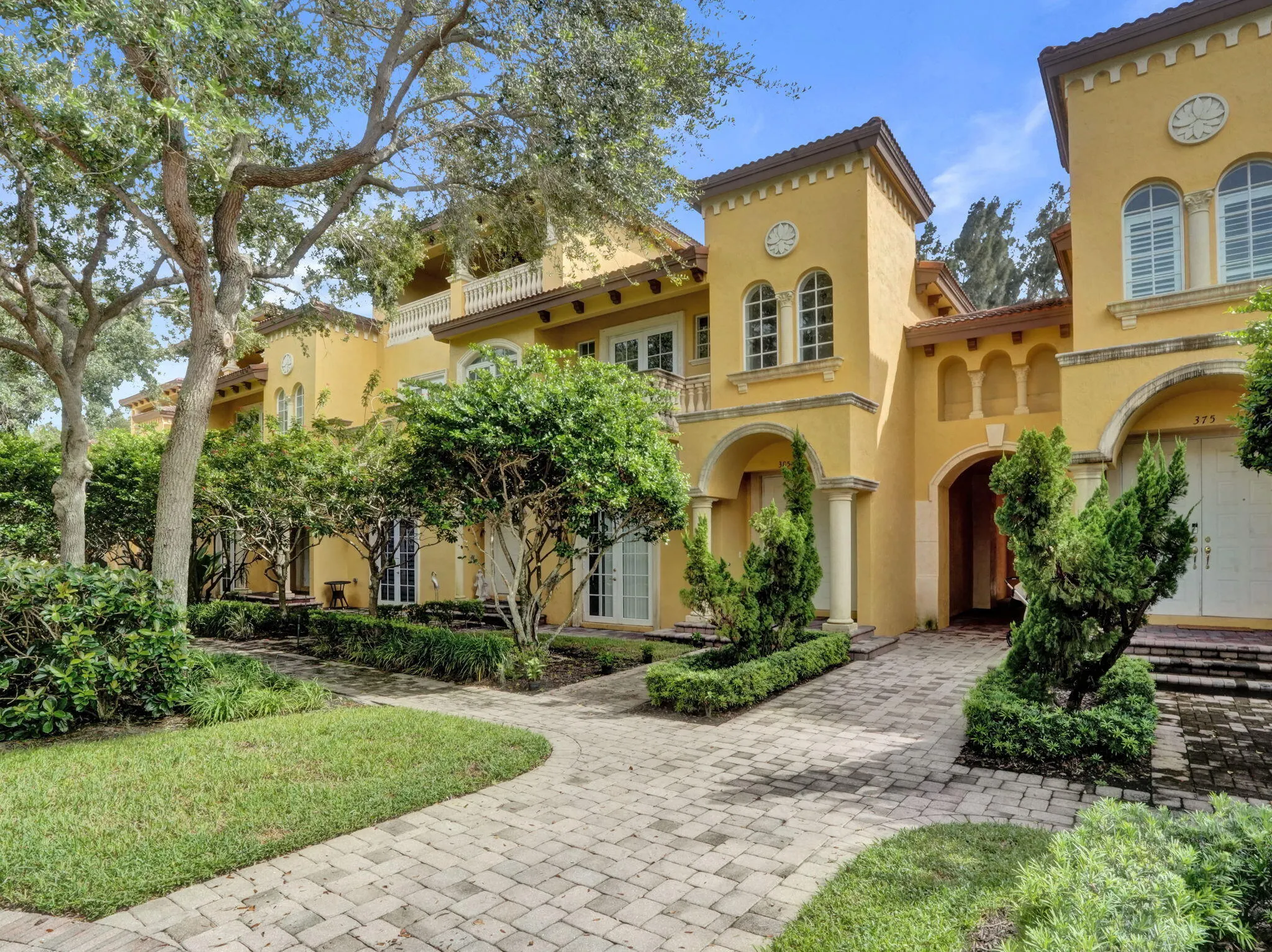 385 NE 69TH Circle