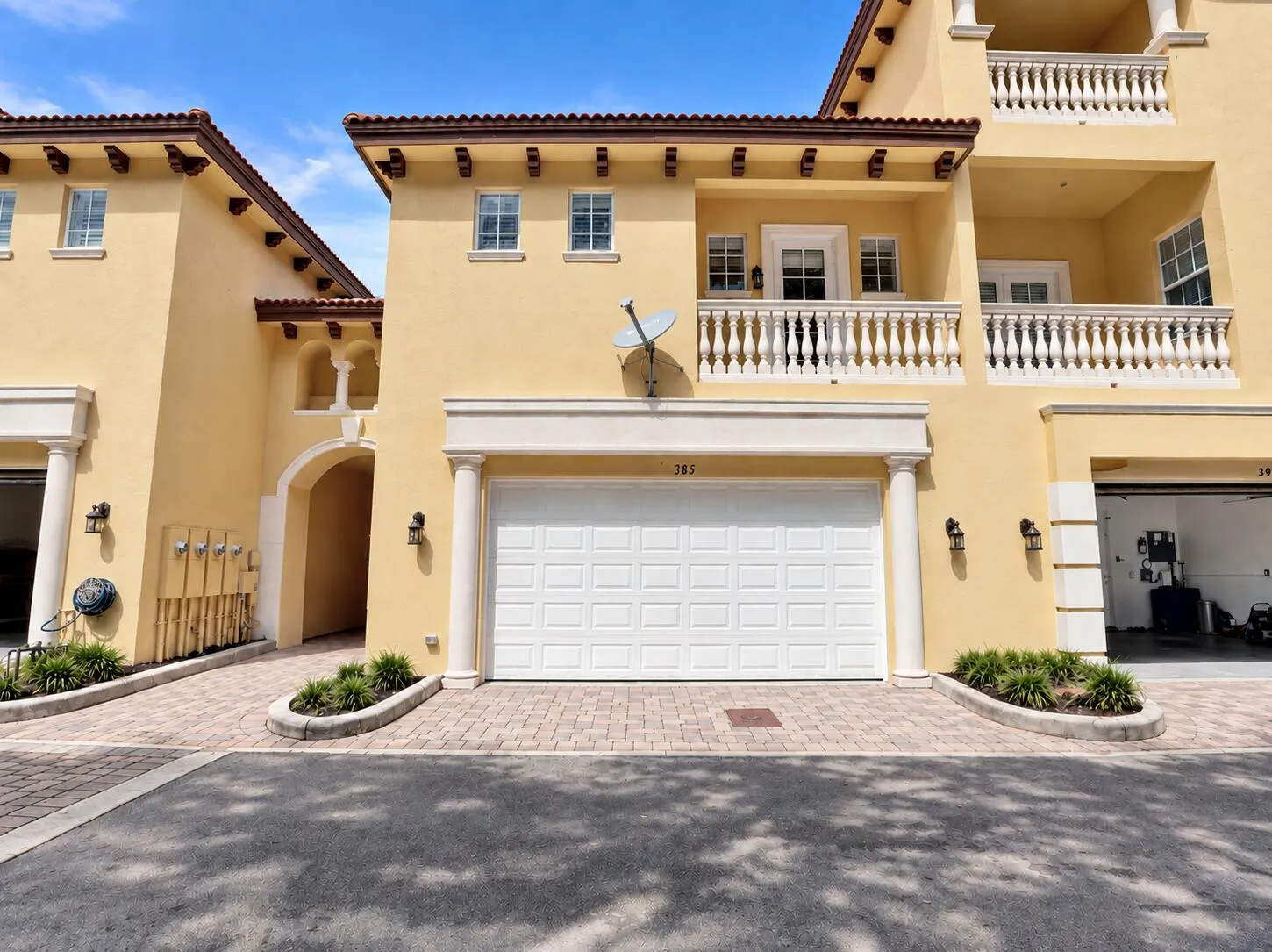 385 NE 69TH Circle