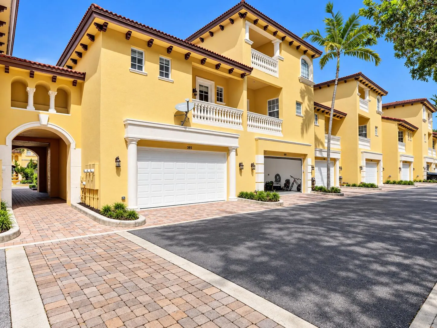 385 NE 69TH Circle