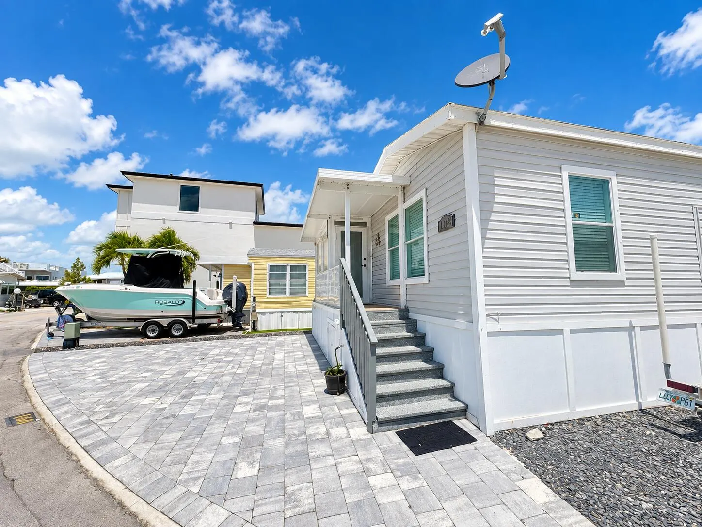 65821 Overseas Highway #168