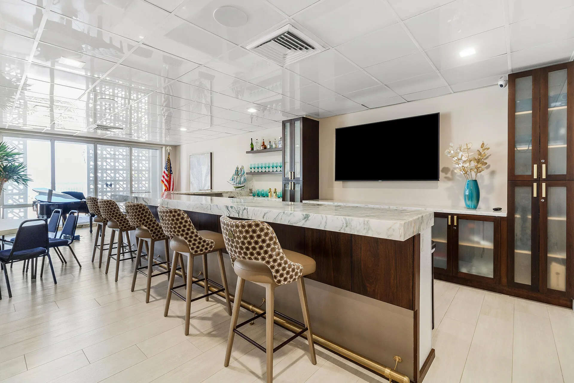 3500 GALT OCEAN Drive #2212A