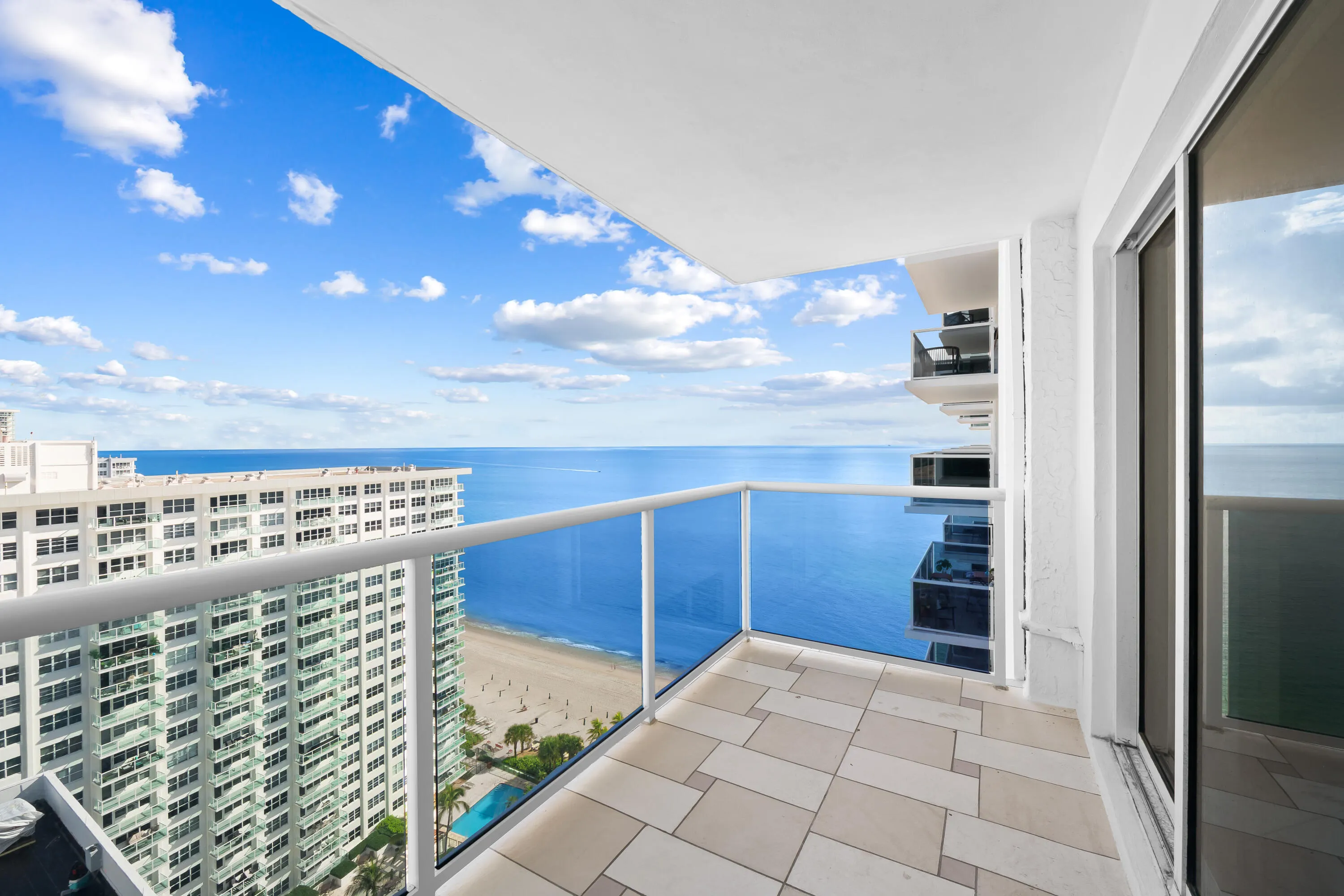 3500 GALT OCEAN Drive #2212A