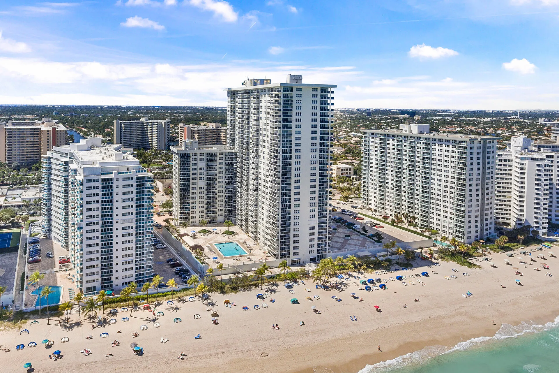 3500 GALT OCEAN Drive #2212A
