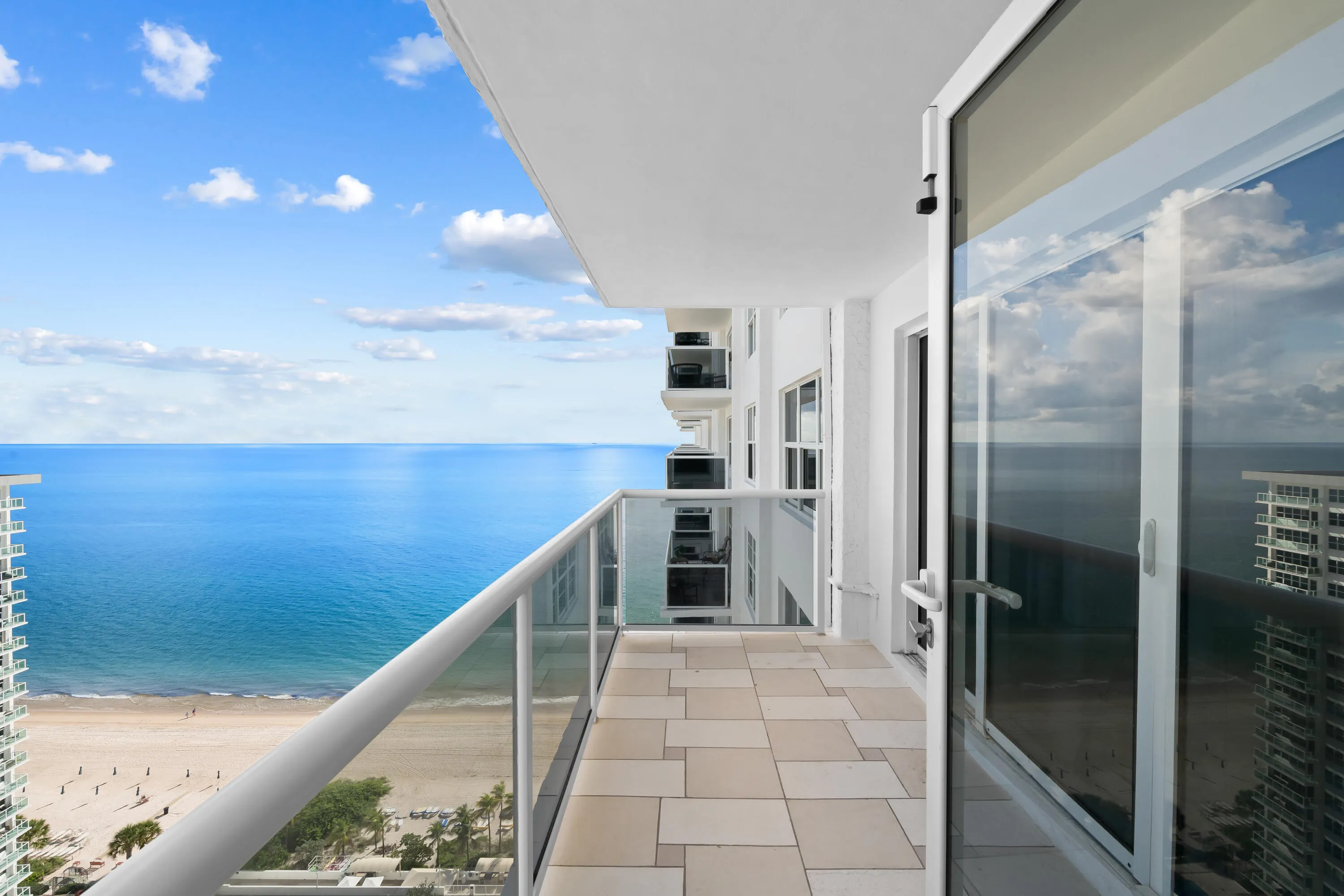 3500 GALT OCEAN Drive #2212A