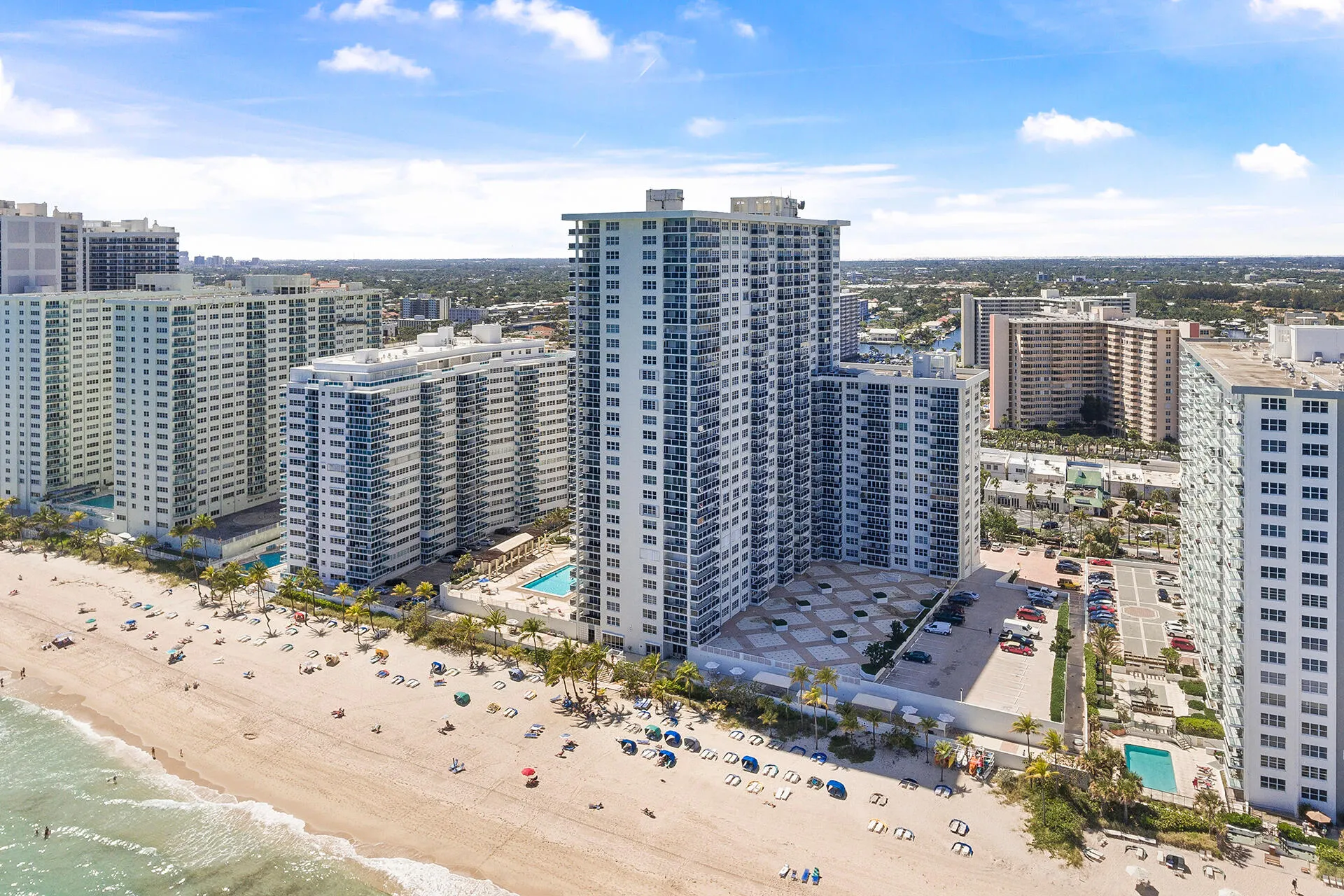 3500 GALT OCEAN Drive #2212A