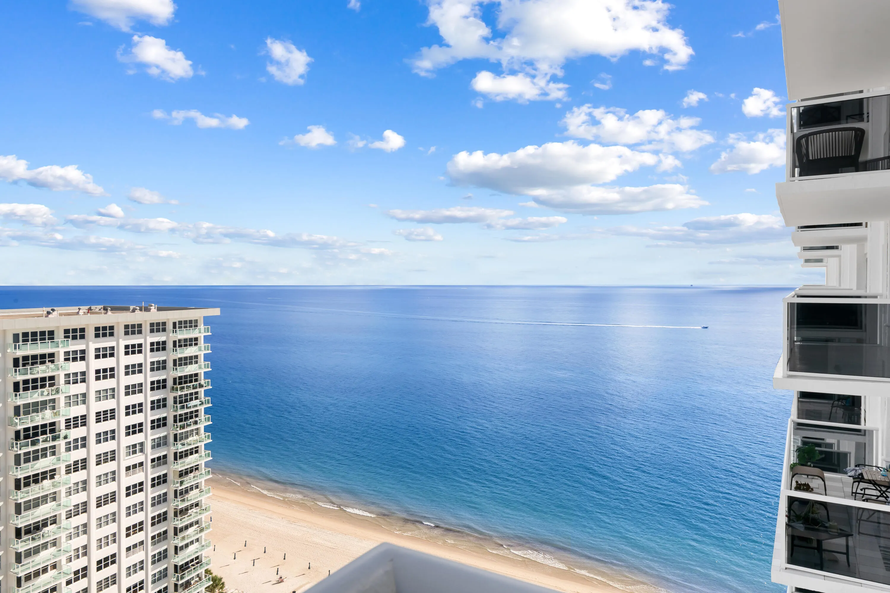 3500 GALT OCEAN Drive #2212A