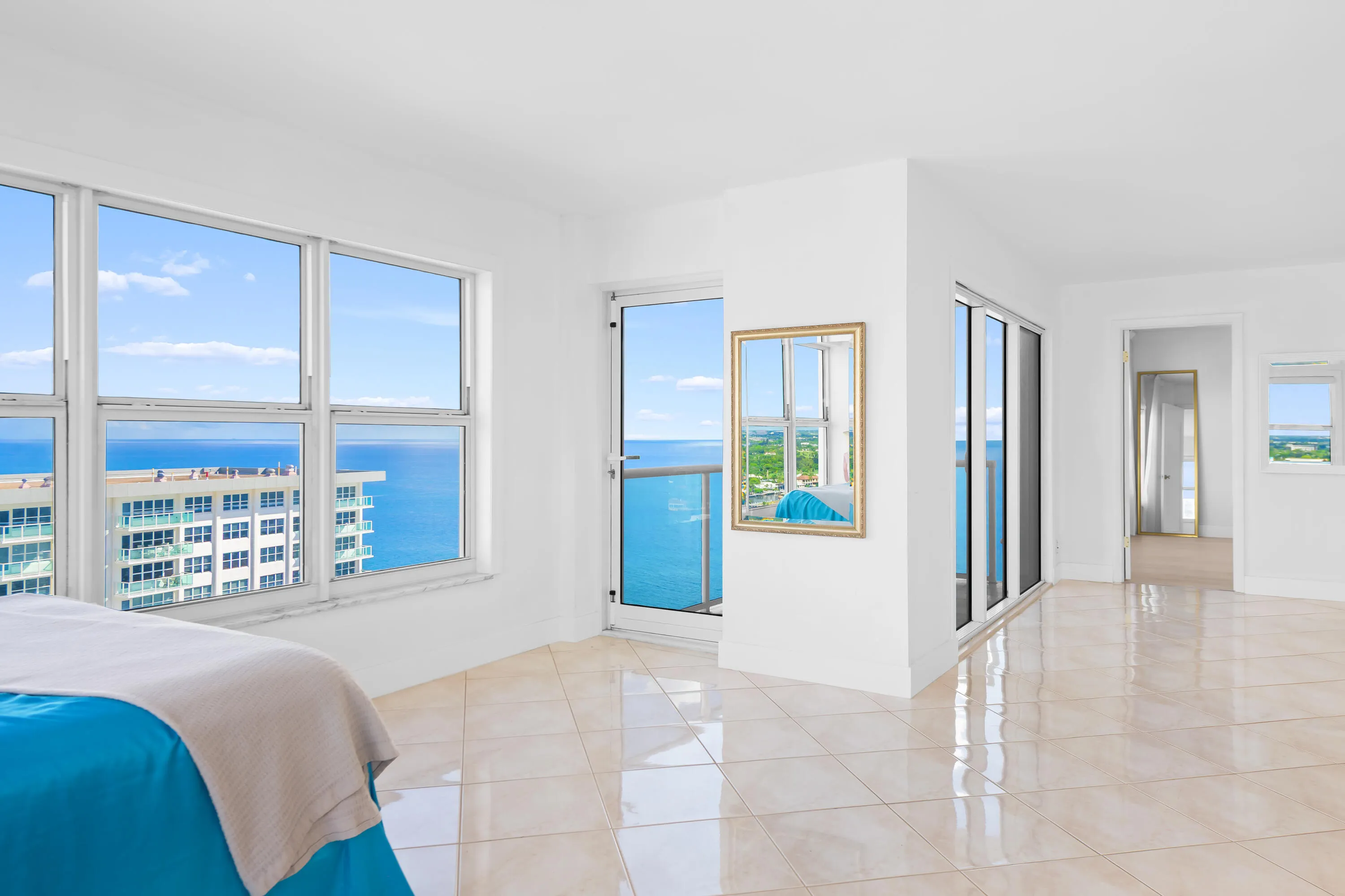 3500 GALT OCEAN Drive #2212A