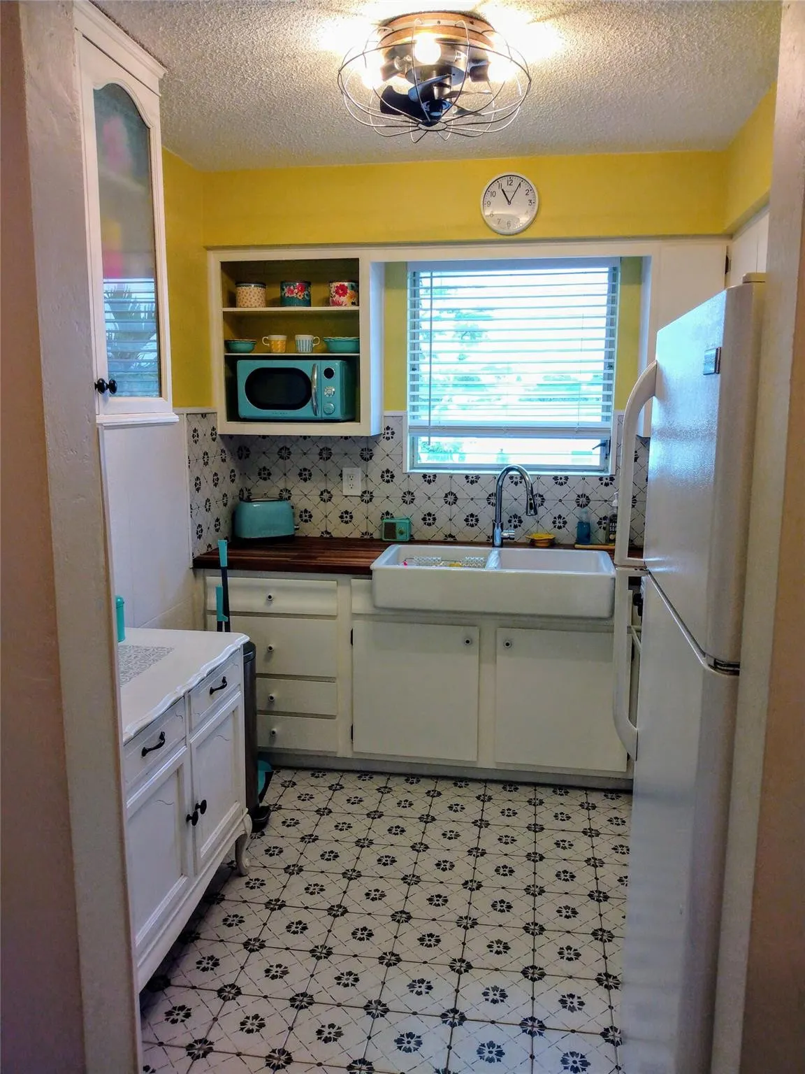 1717 Rodman Street #18