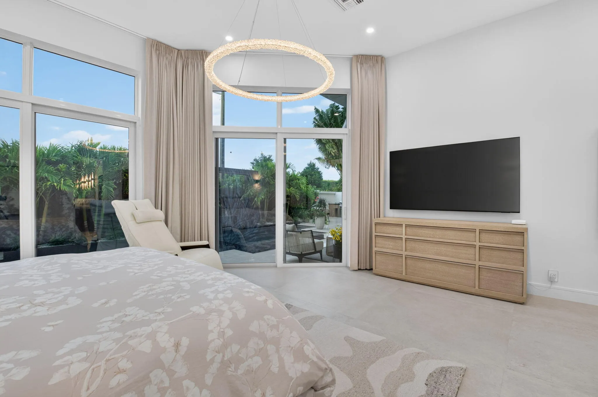 6531 Somerset Circle