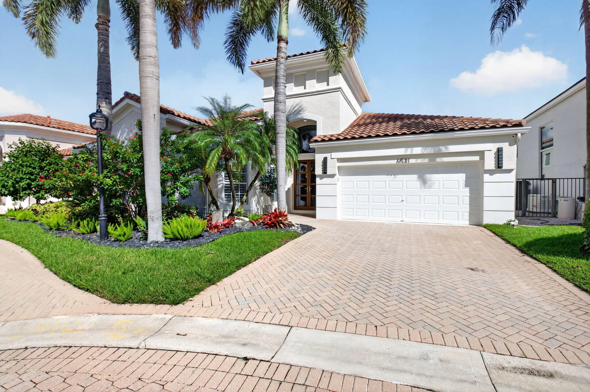 6531 Somerset Circle