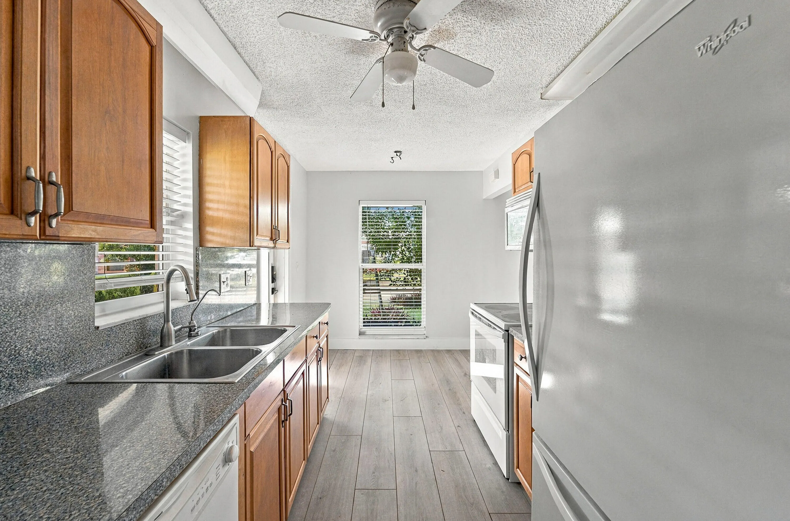 1730 NW 48th Place