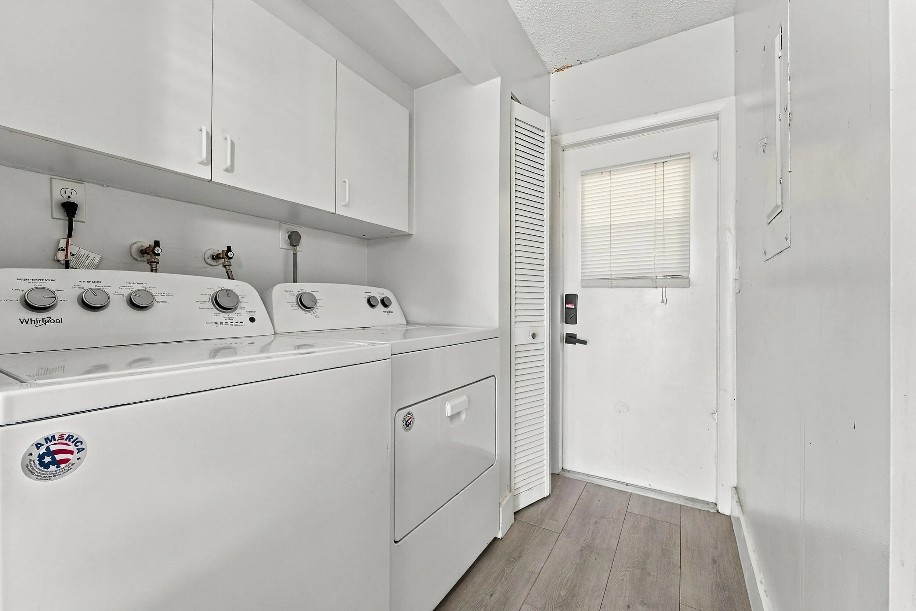 1730 NW 48th Place