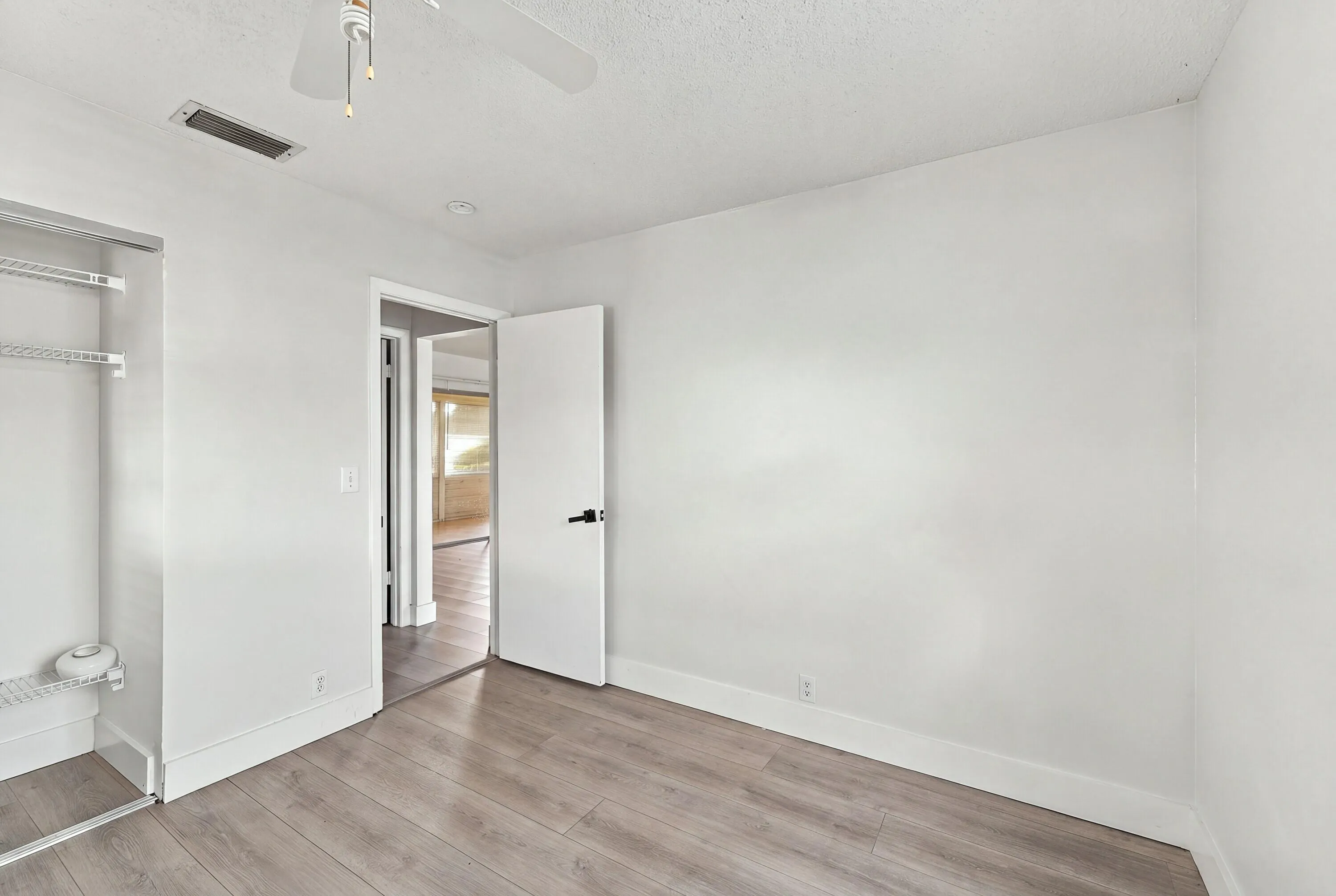 1730 NW 48th Place