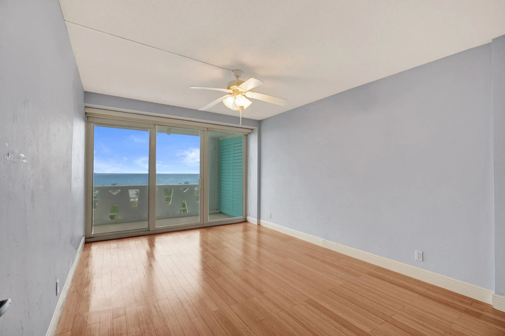 2840 N Ocean Boulevard #801