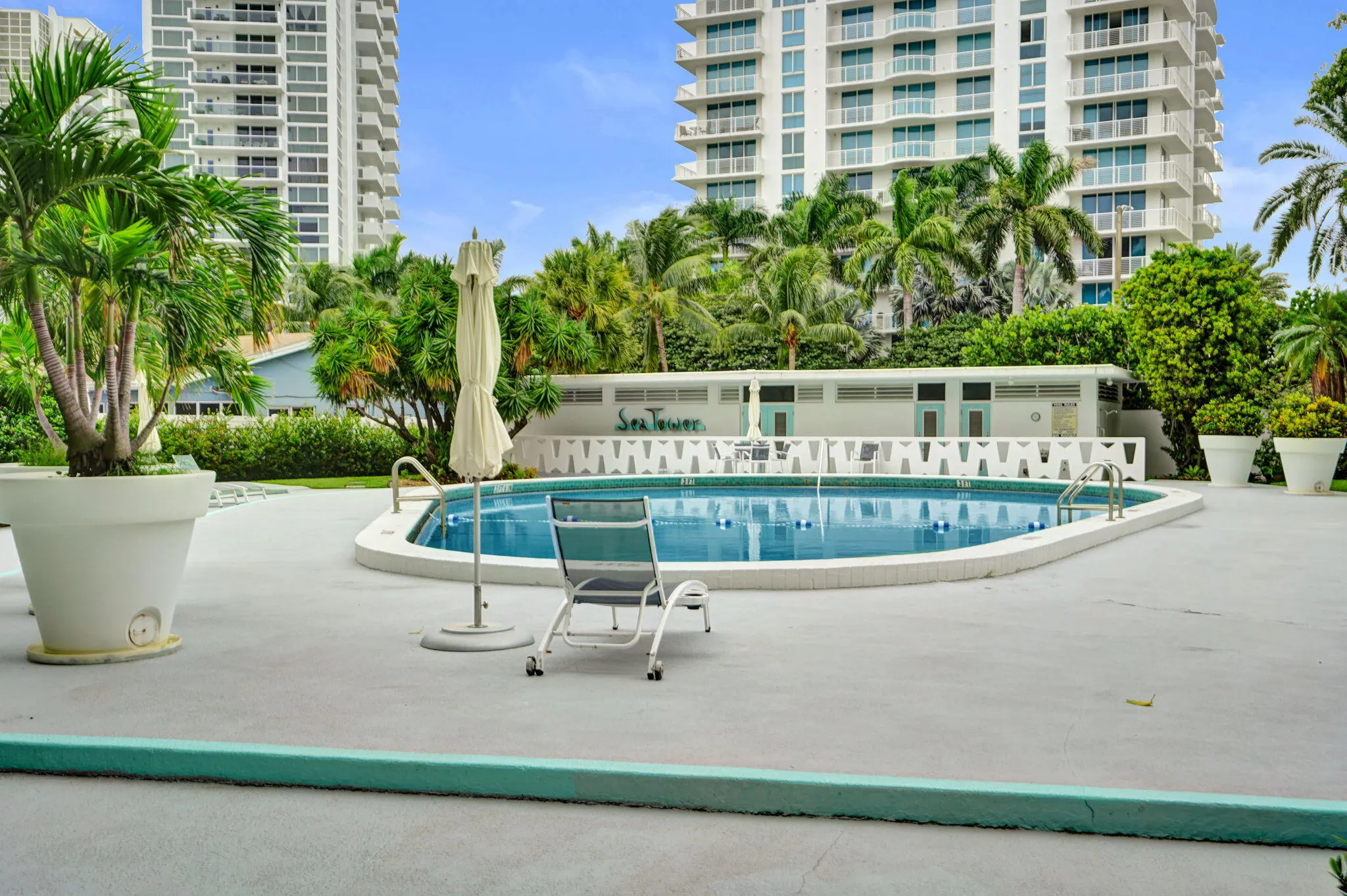 2840 N Ocean Boulevard #801