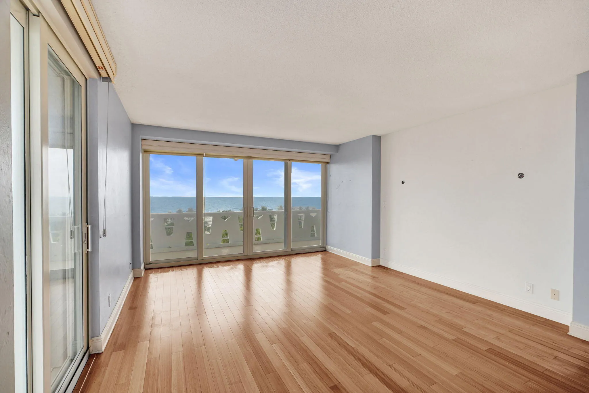 2840 N Ocean Boulevard #801