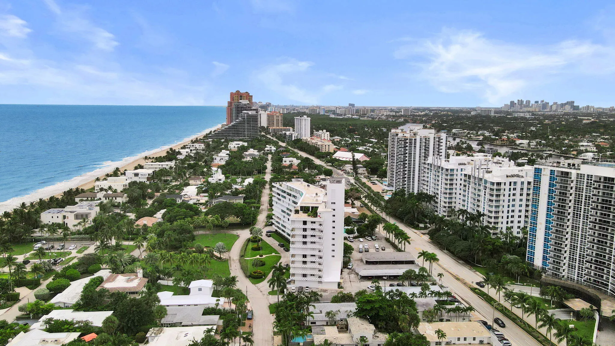 2840 N Ocean Boulevard #801