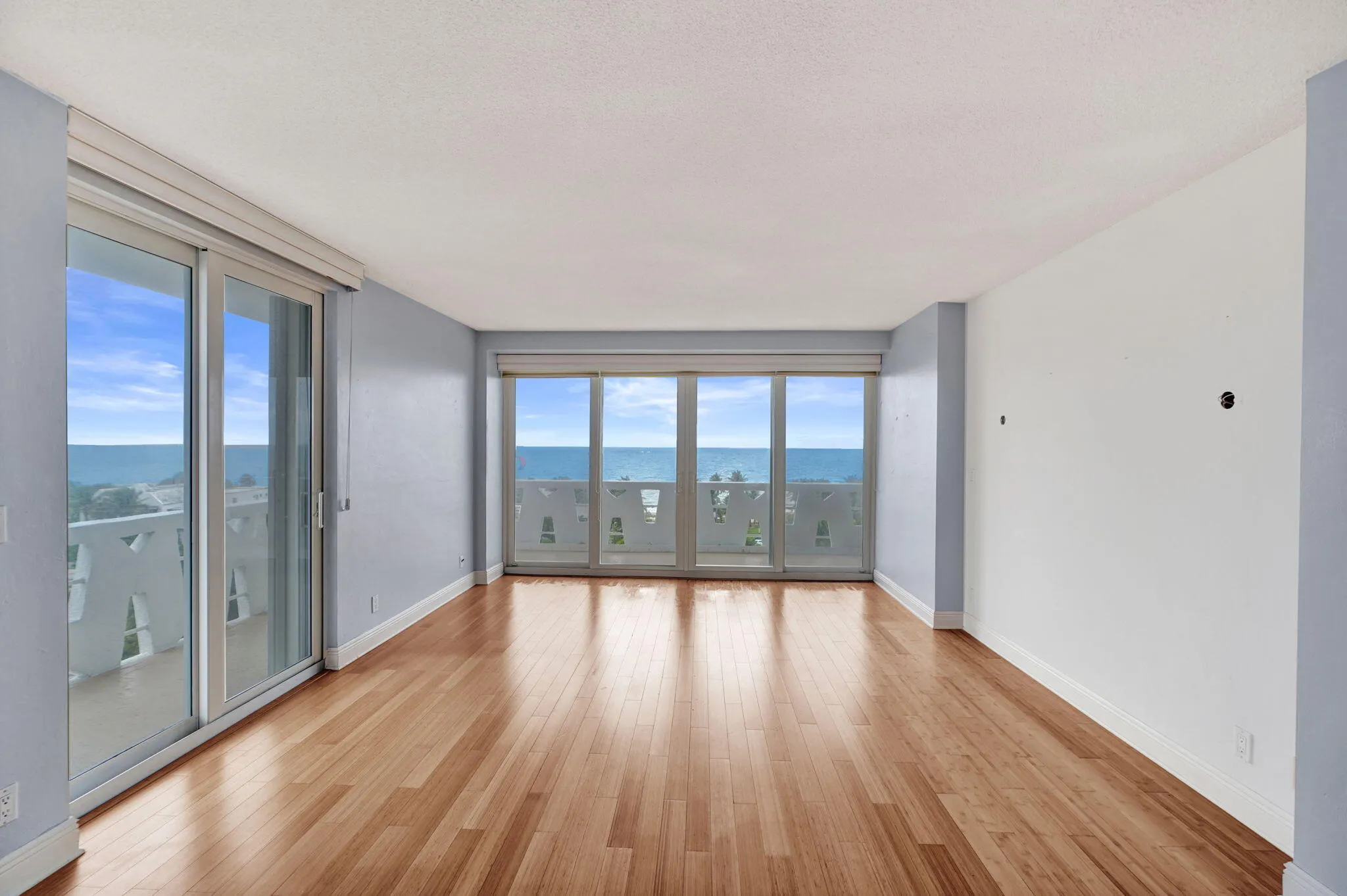 2840 N Ocean Boulevard #801