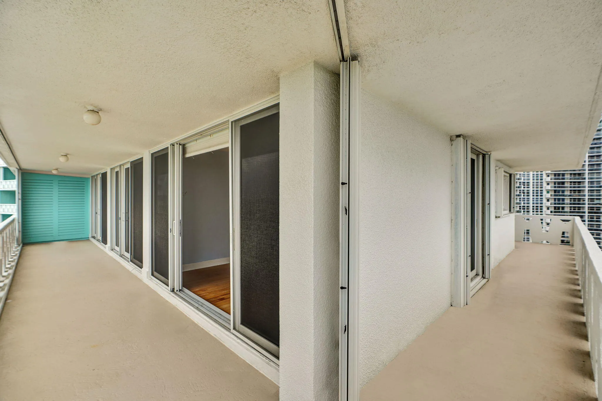 2840 N Ocean Boulevard #801