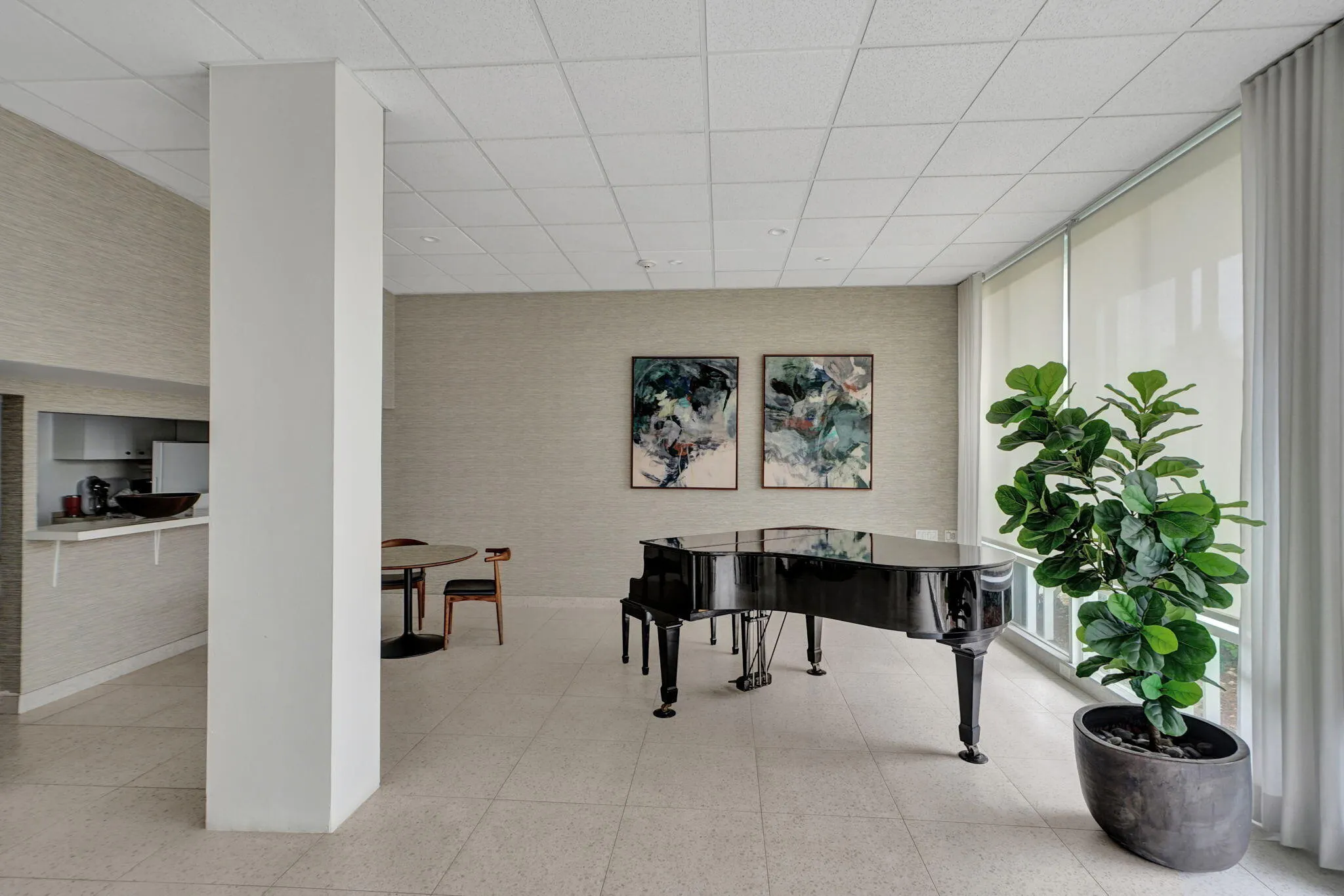 2840 N Ocean Boulevard #801
