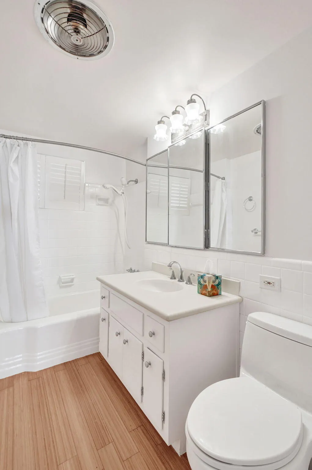2840 N Ocean Boulevard #801