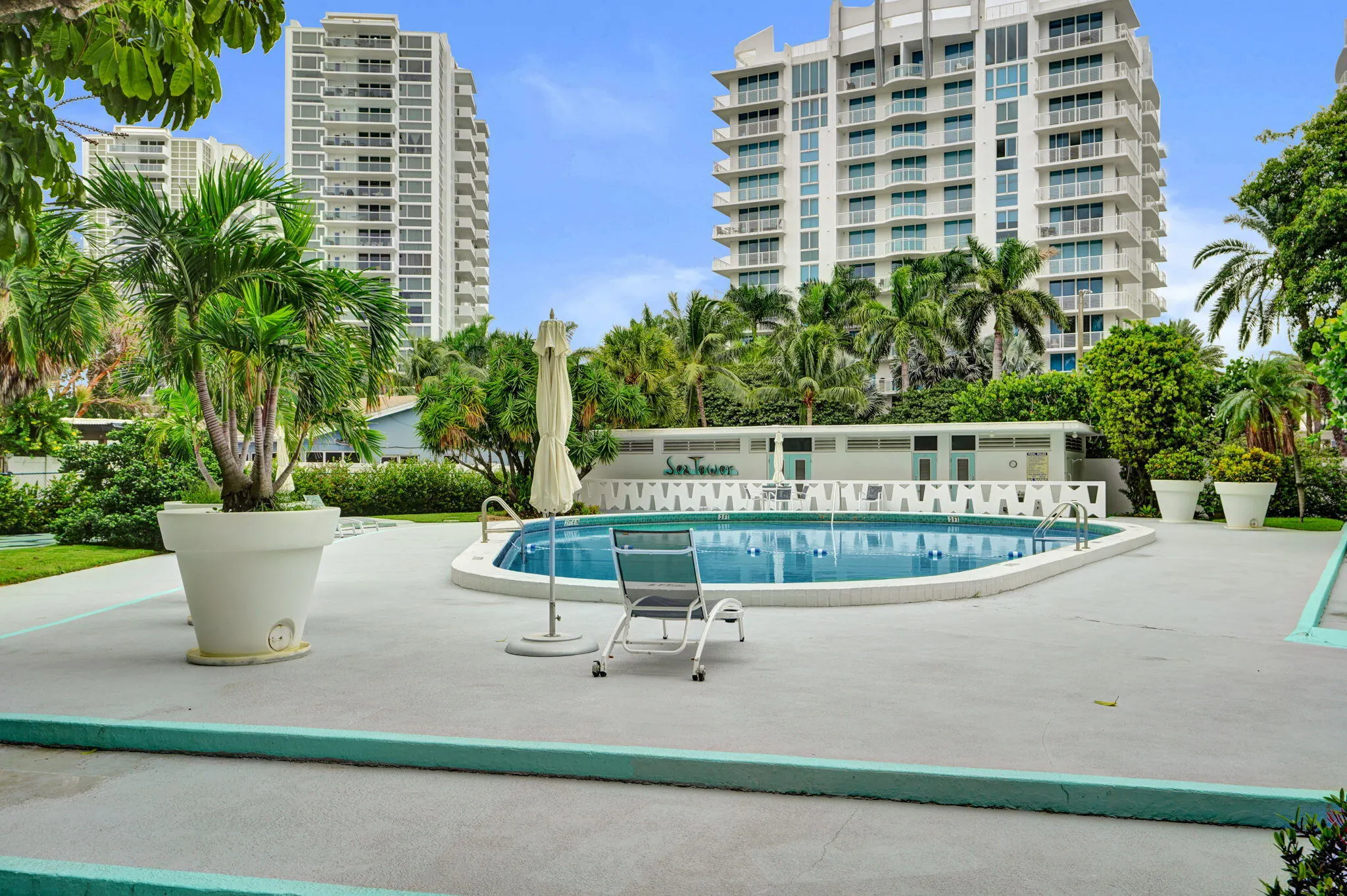2840 N Ocean Boulevard #801