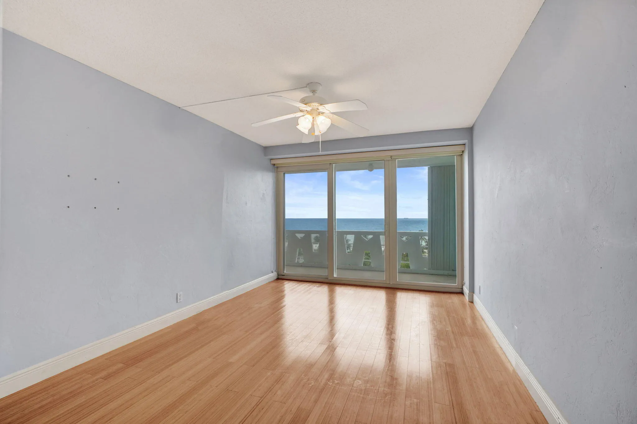 2840 N Ocean Boulevard #801