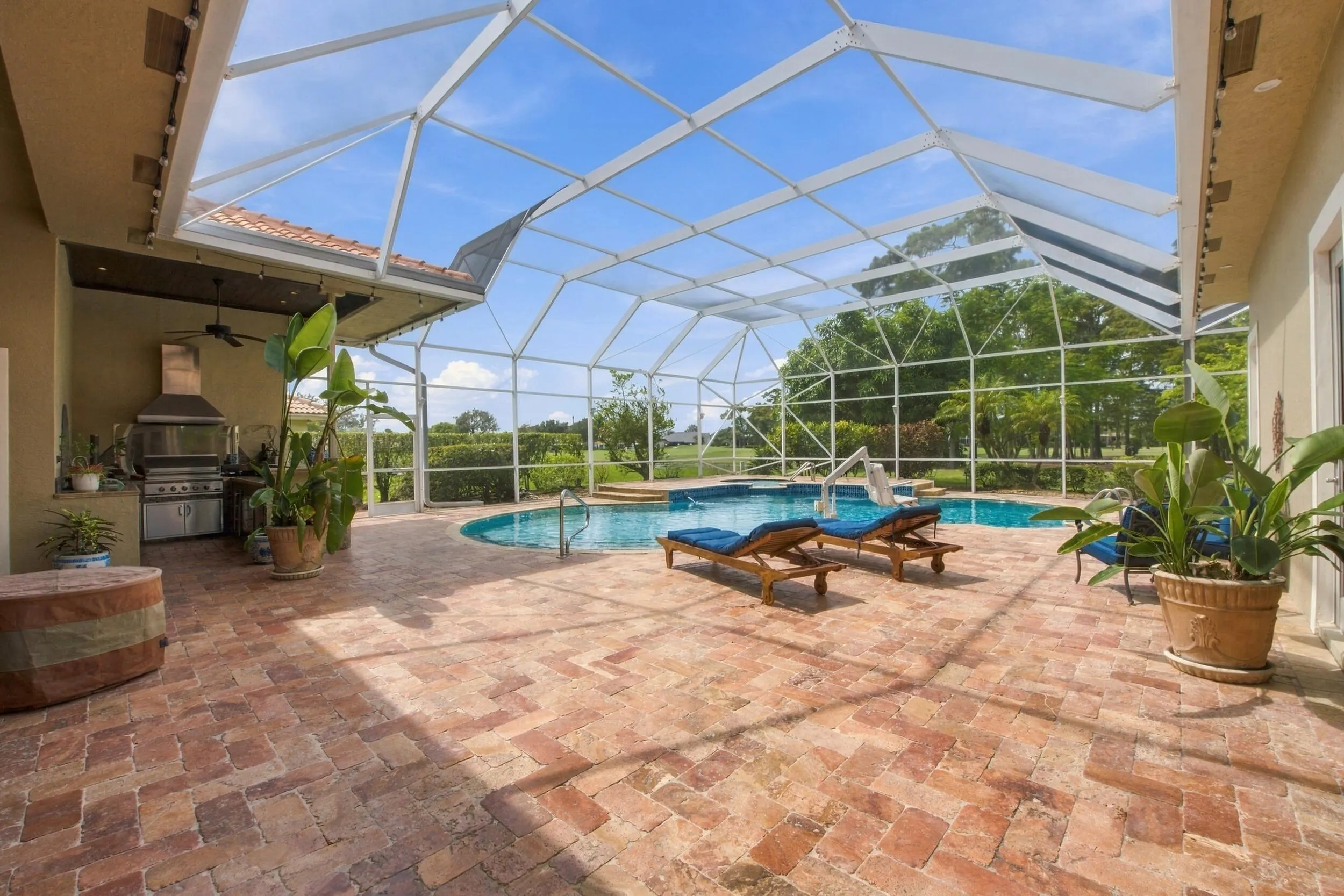 21733 Old Bridge Trail