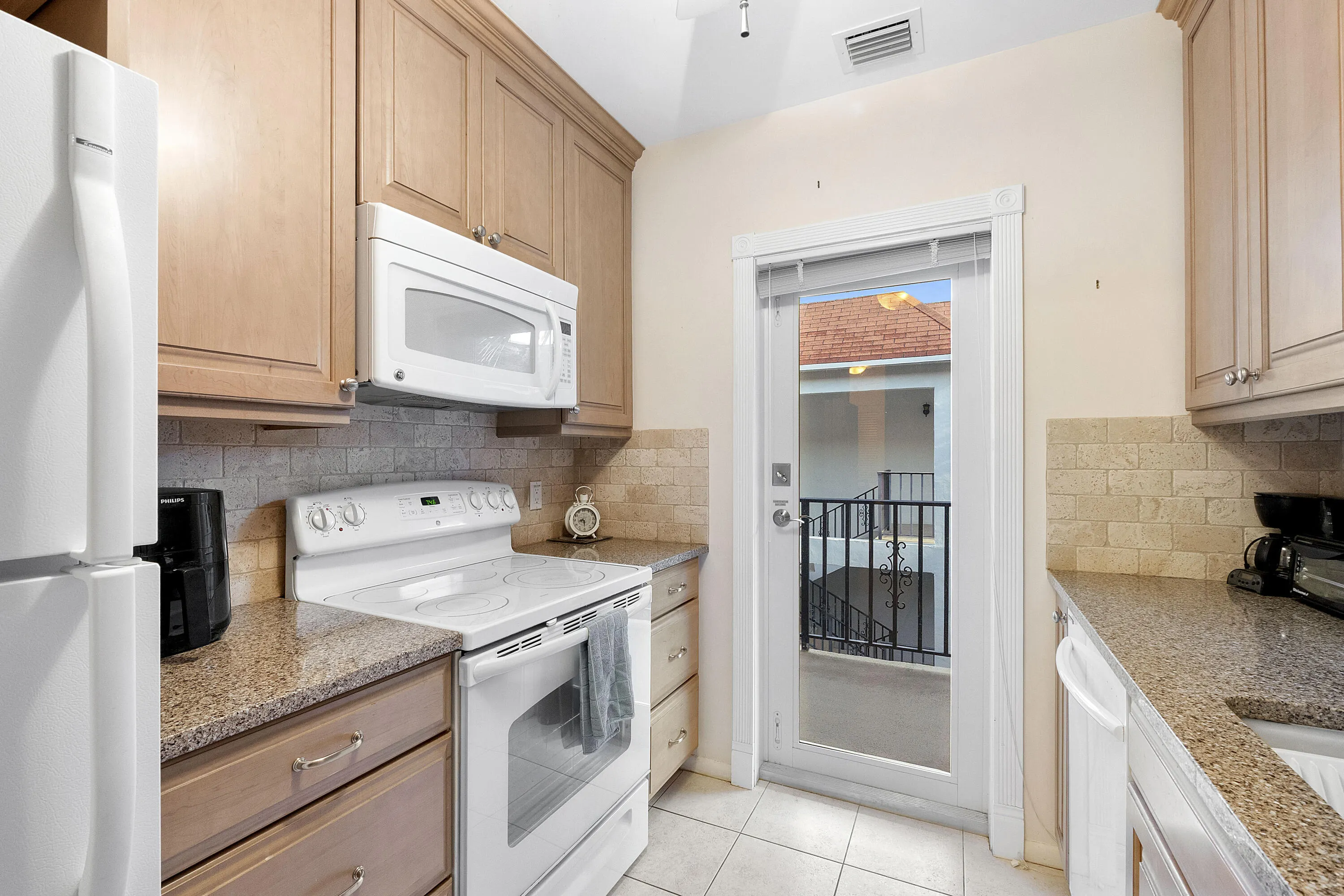 2424 NE 9th Street #305