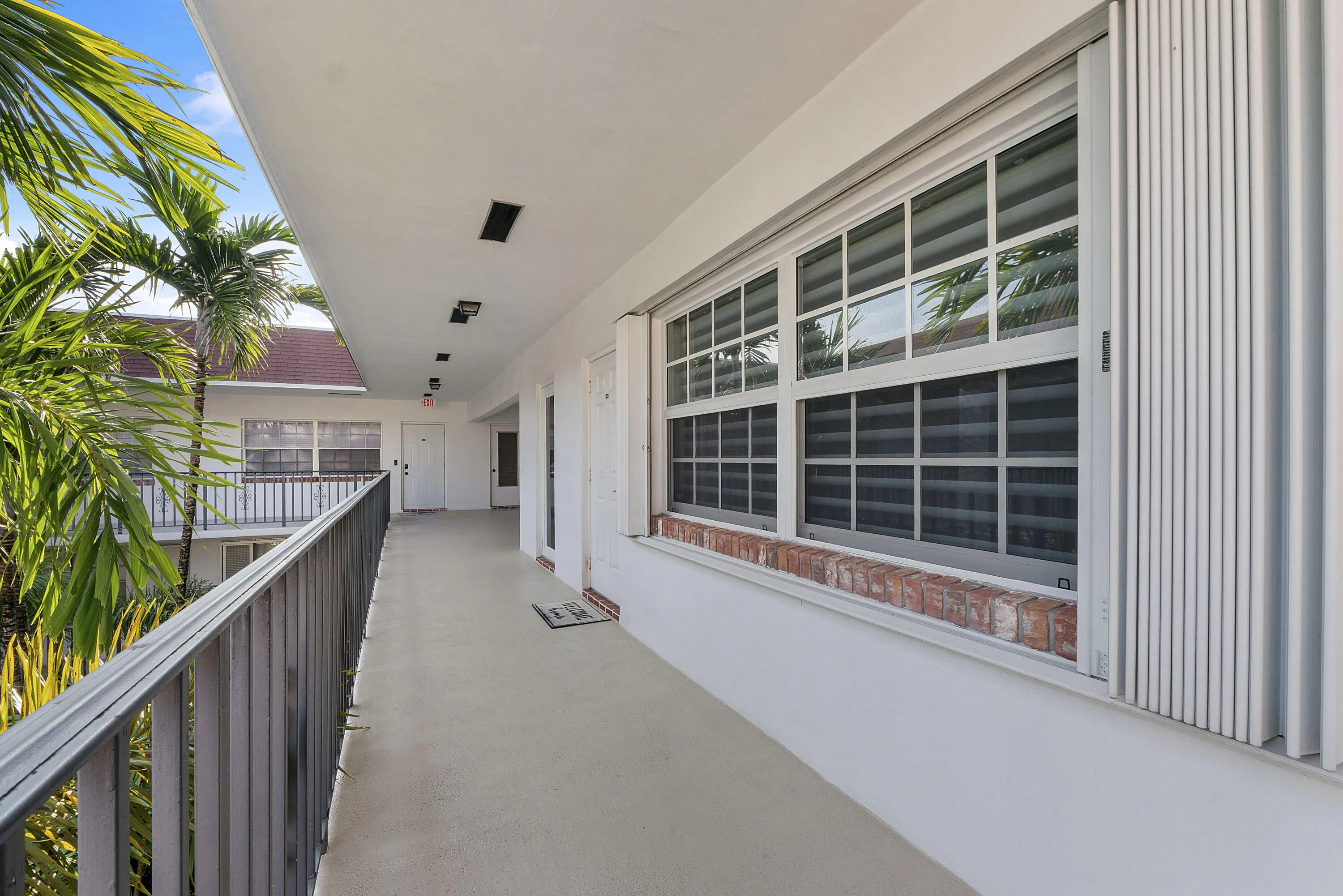 2424 NE 9th Street #305