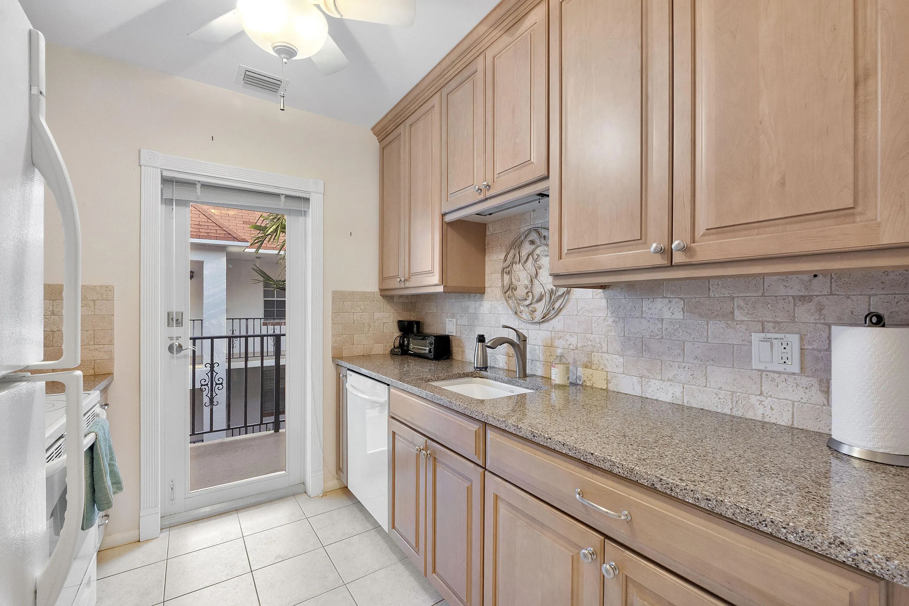 2424 NE 9th Street #305
