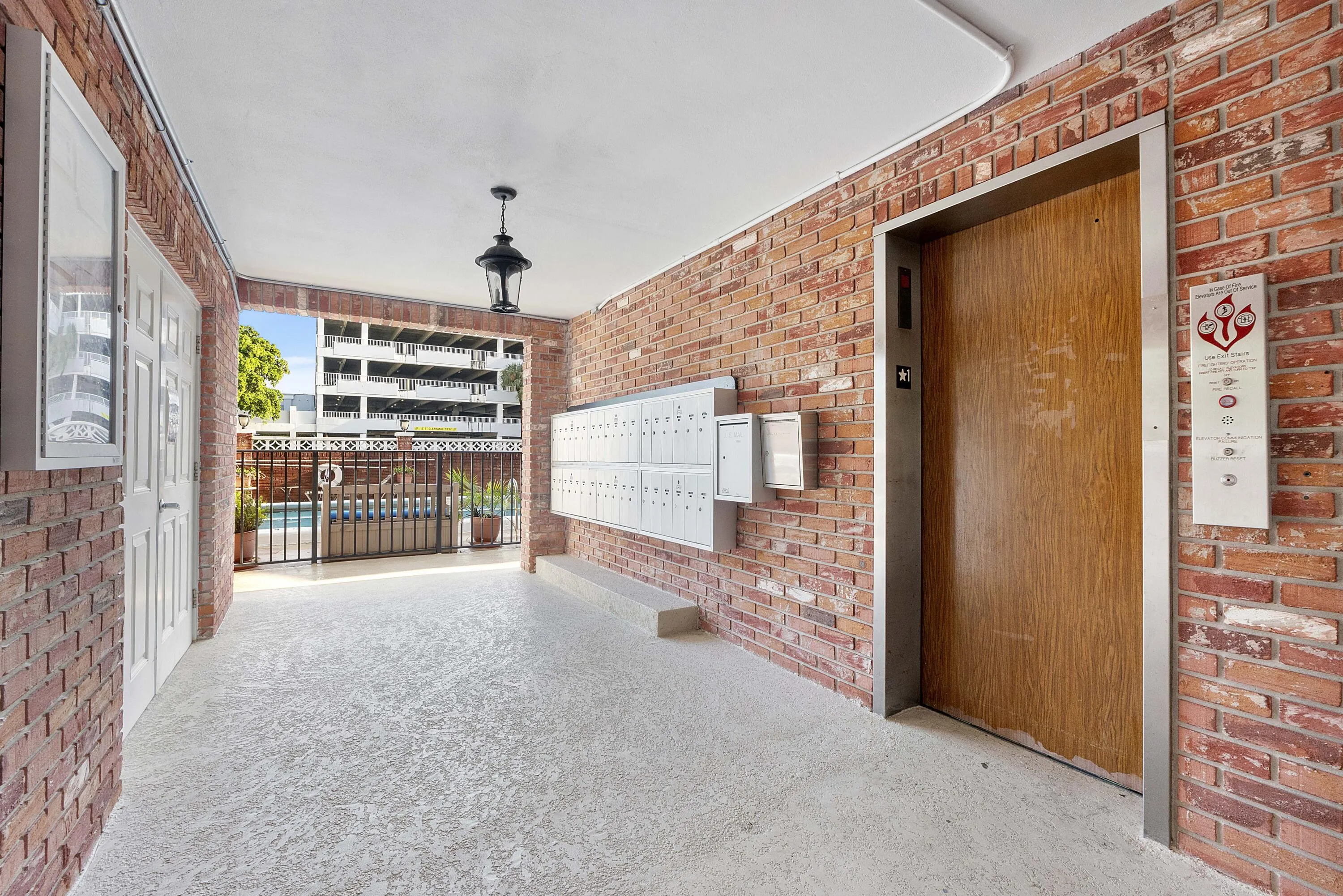 2424 NE 9th Street #305