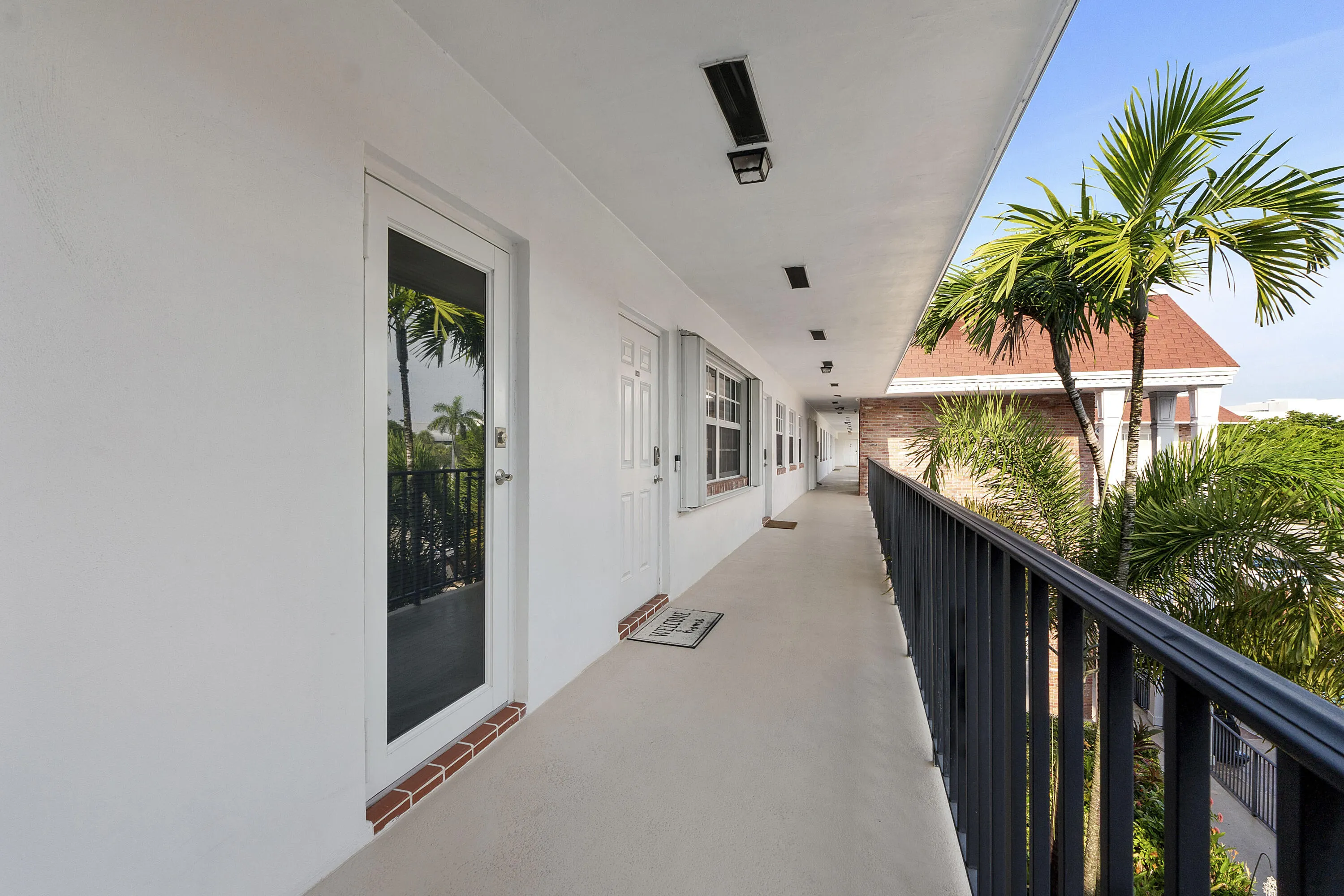 2424 NE 9th Street #305