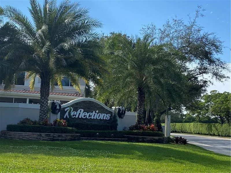 10474 LAKE VISTA Circle