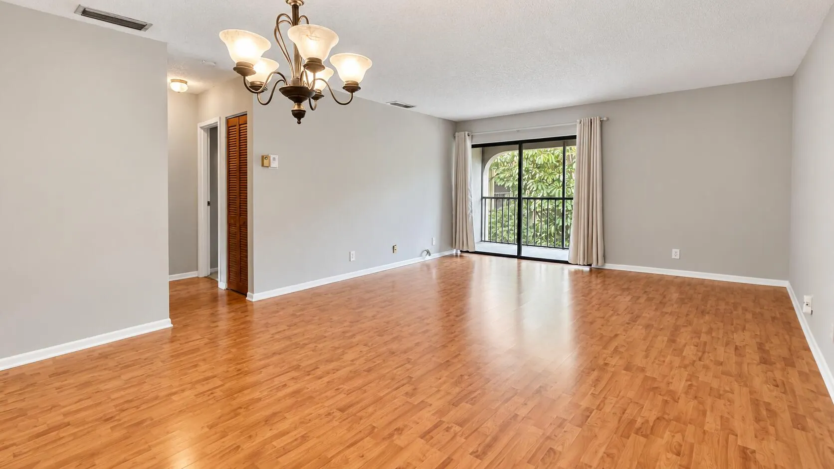 918 SW 9th St Circle #201