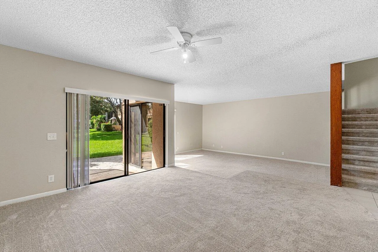 22068 Las Brisas Circle