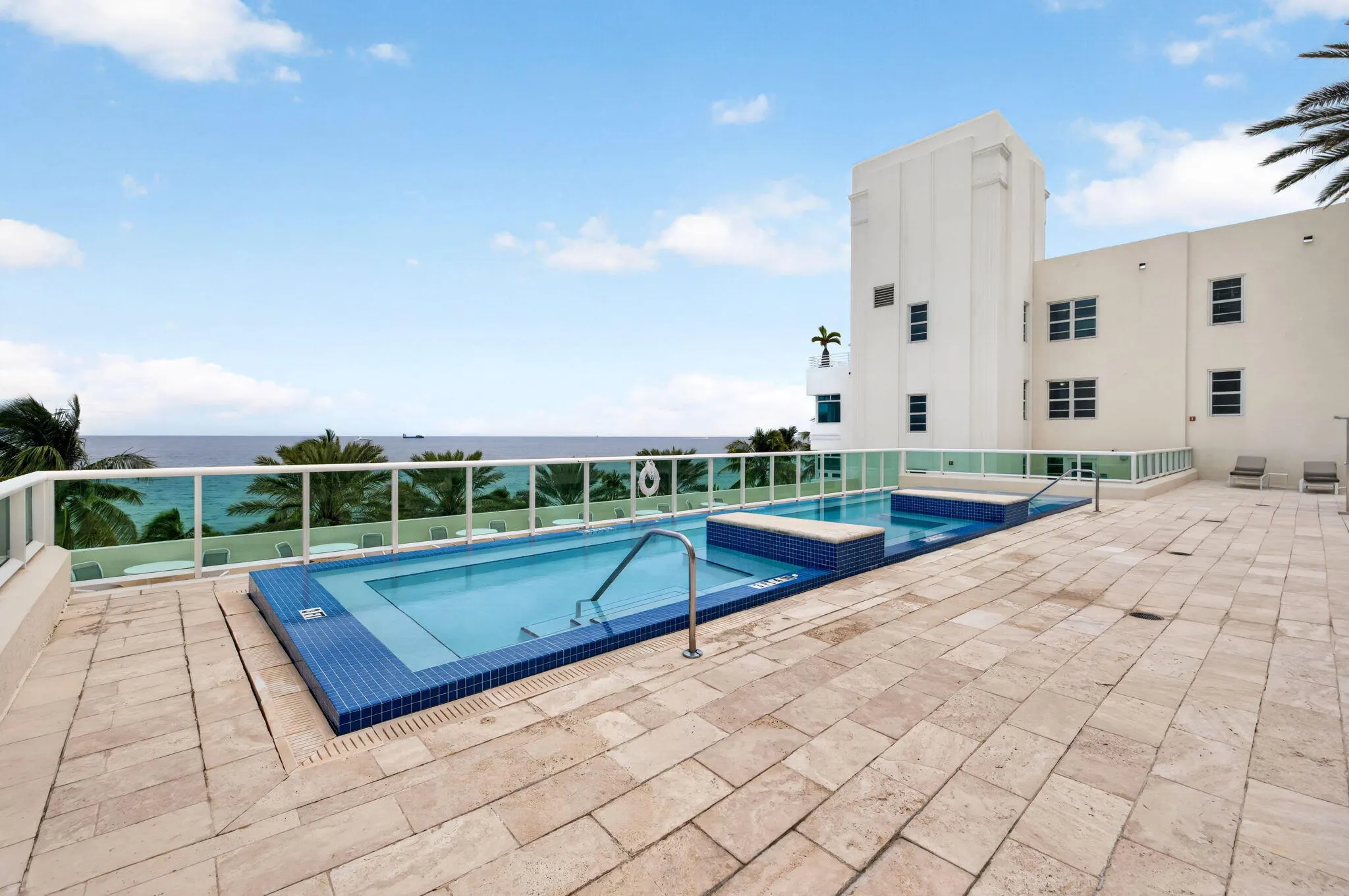101 S FORT LAUDERDALE BEACH Boulevard #2407