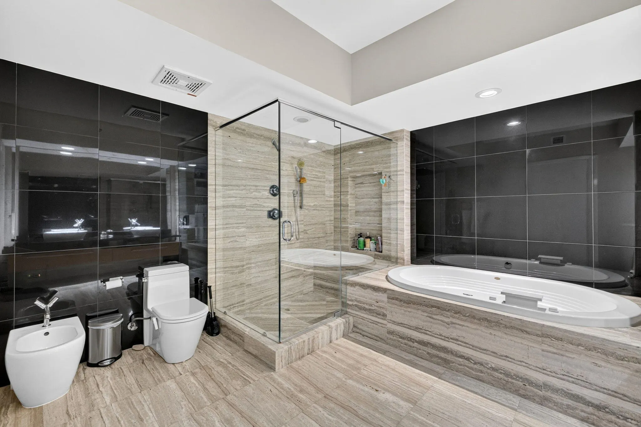 101 S FORT LAUDERDALE BEACH Boulevard #2407