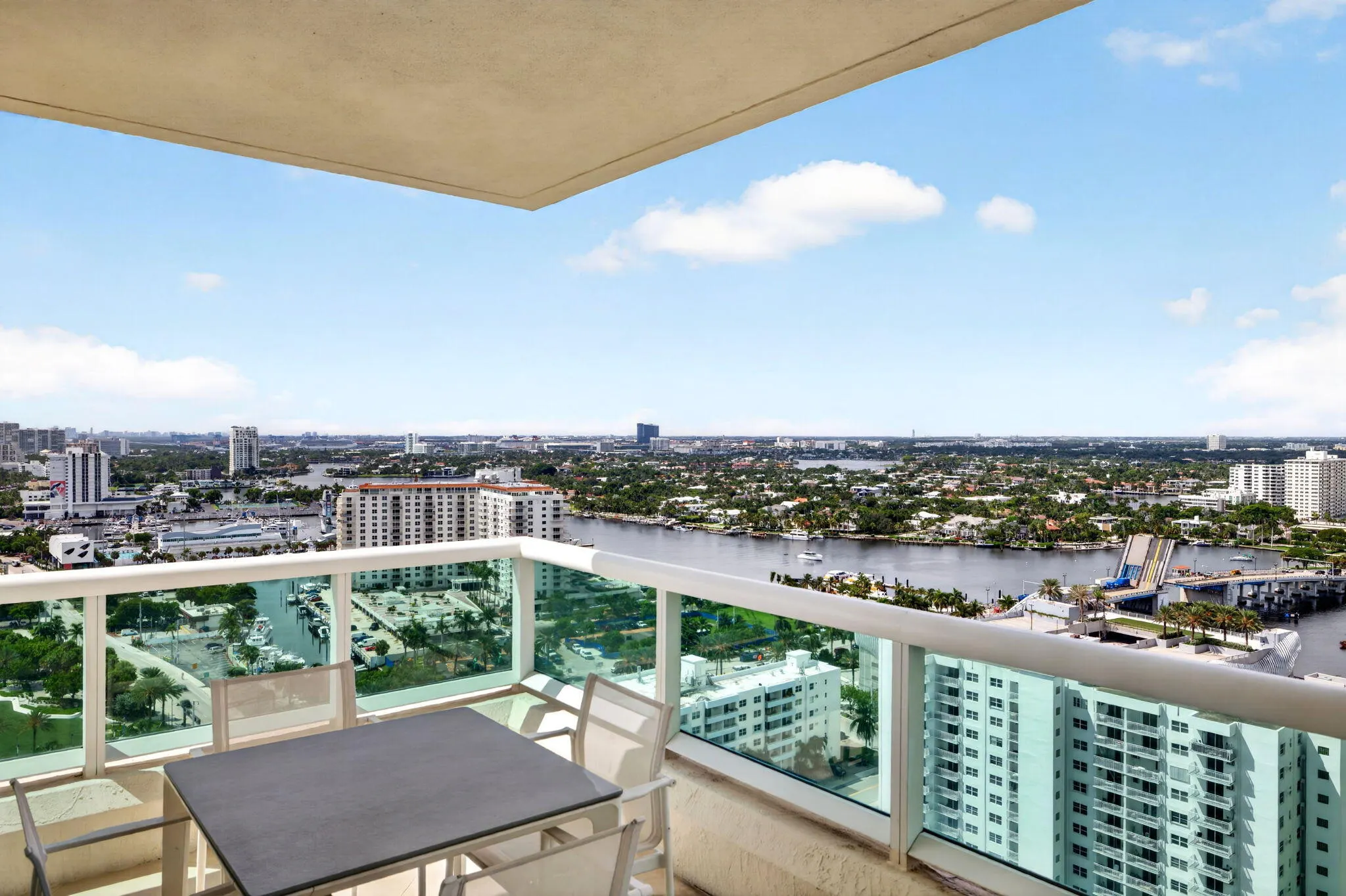 101 S FORT LAUDERDALE BEACH Boulevard #2407