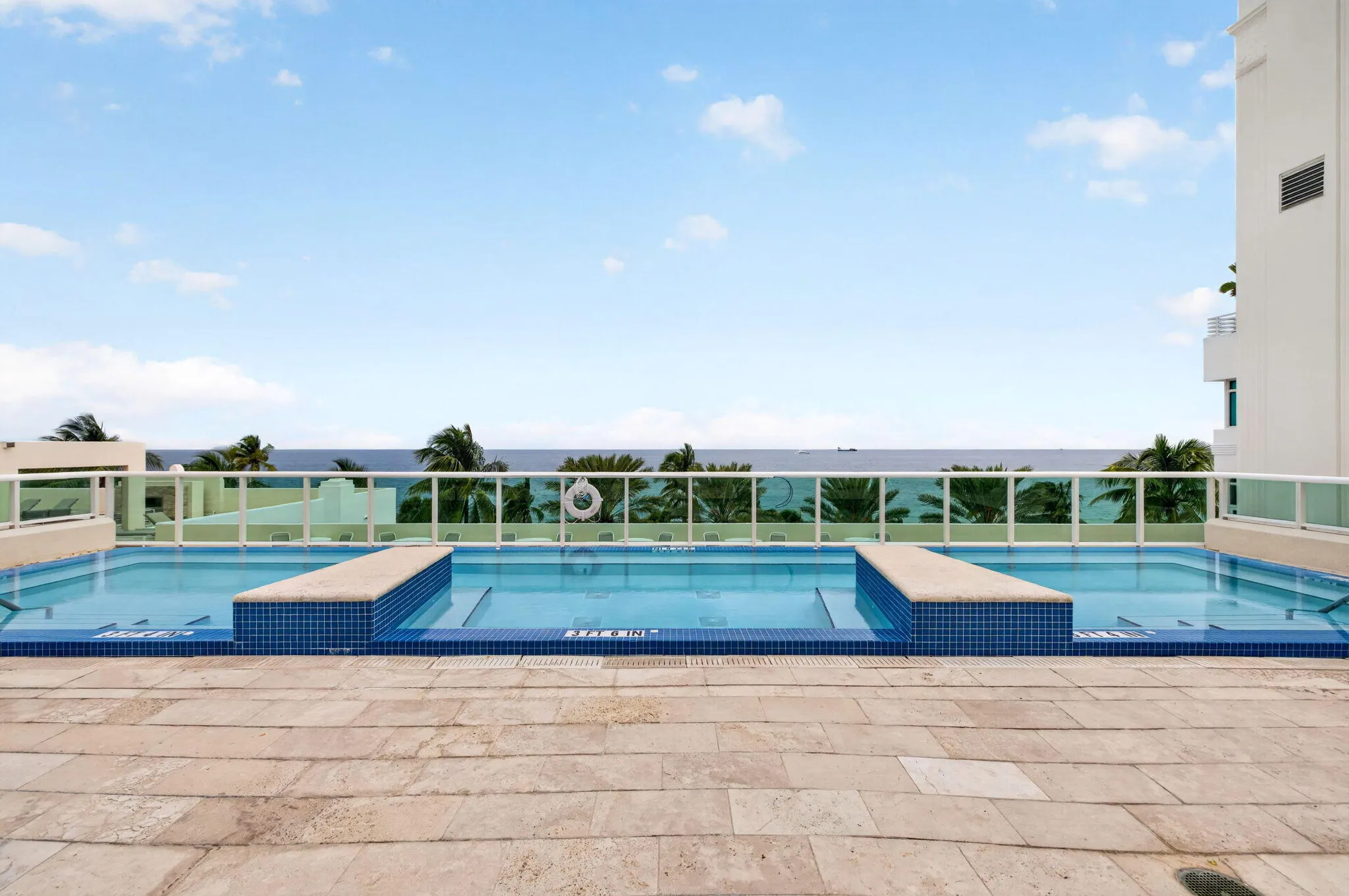 101 S FORT LAUDERDALE BEACH Boulevard #2407