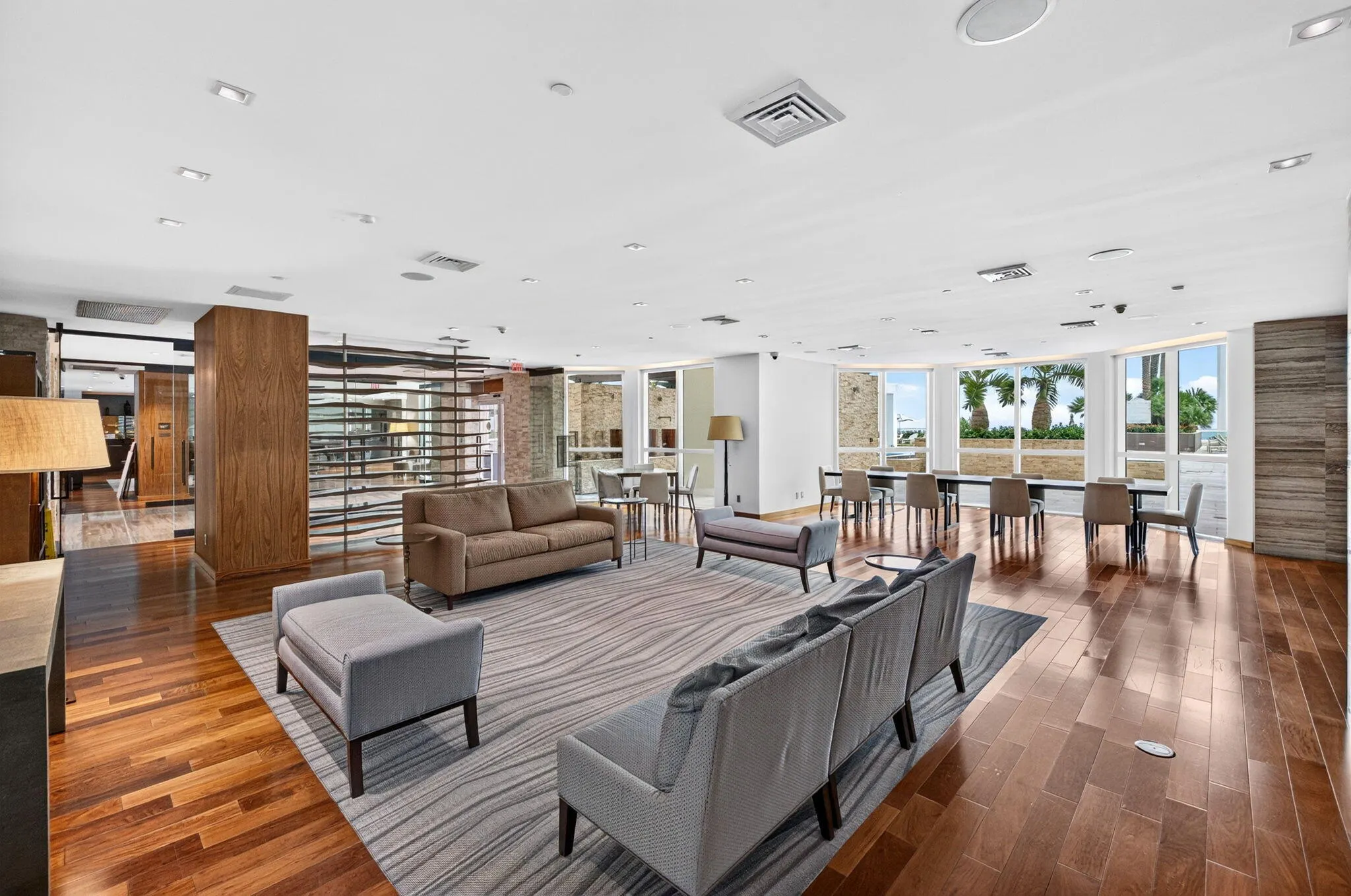 101 S FORT LAUDERDALE BEACH Boulevard #2407