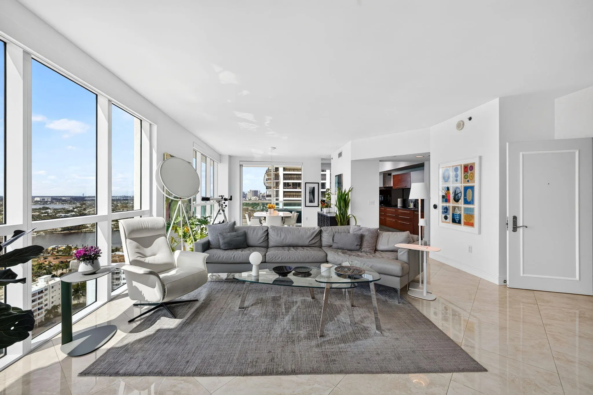 101 S FORT LAUDERDALE BEACH Boulevard #2407