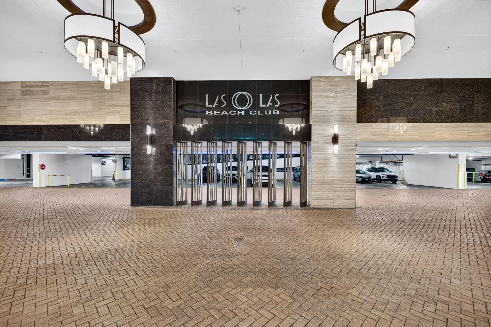 101 S FORT LAUDERDALE BEACH Boulevard #2407