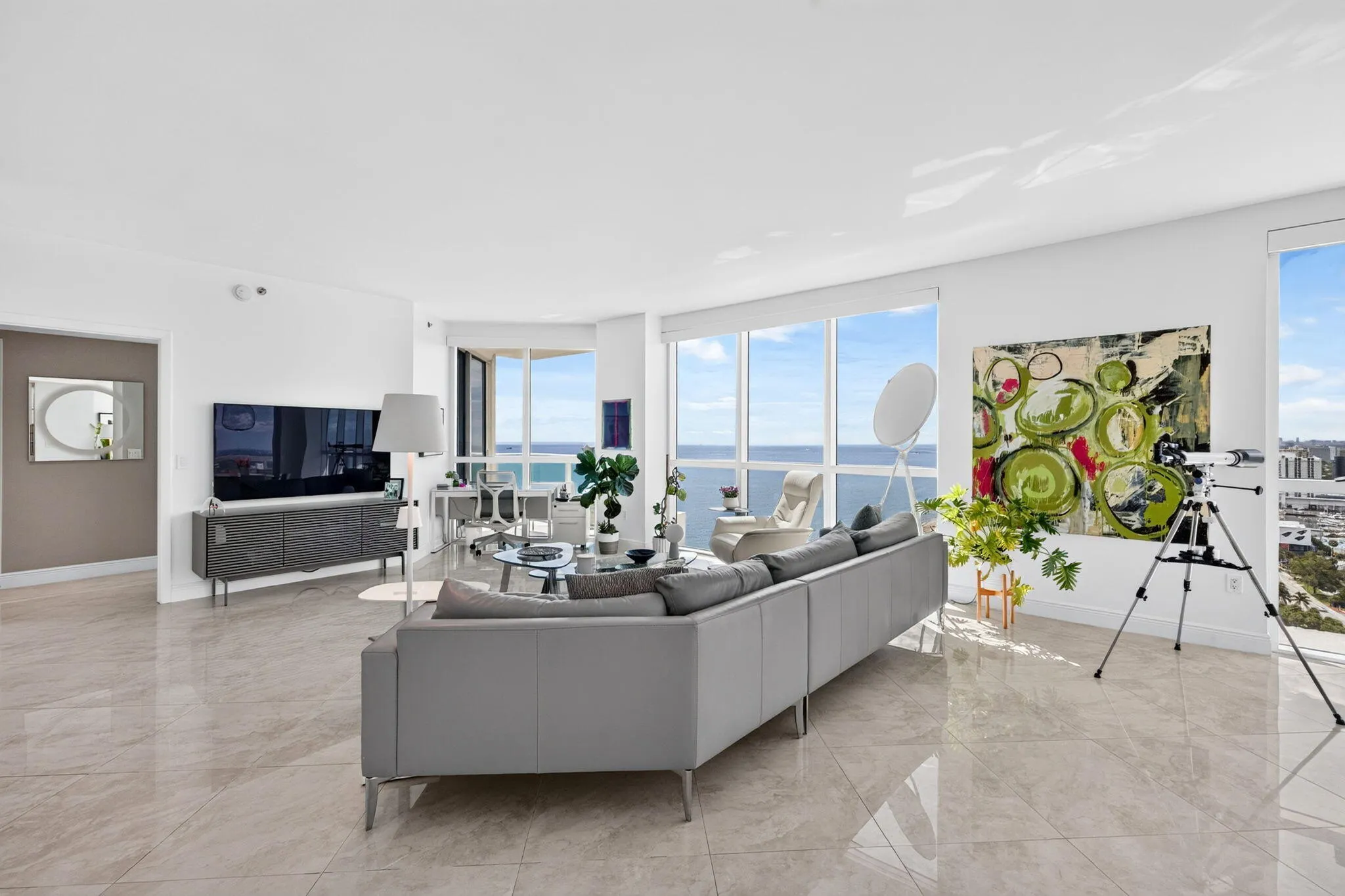 101 S FORT LAUDERDALE BEACH Boulevard #2407