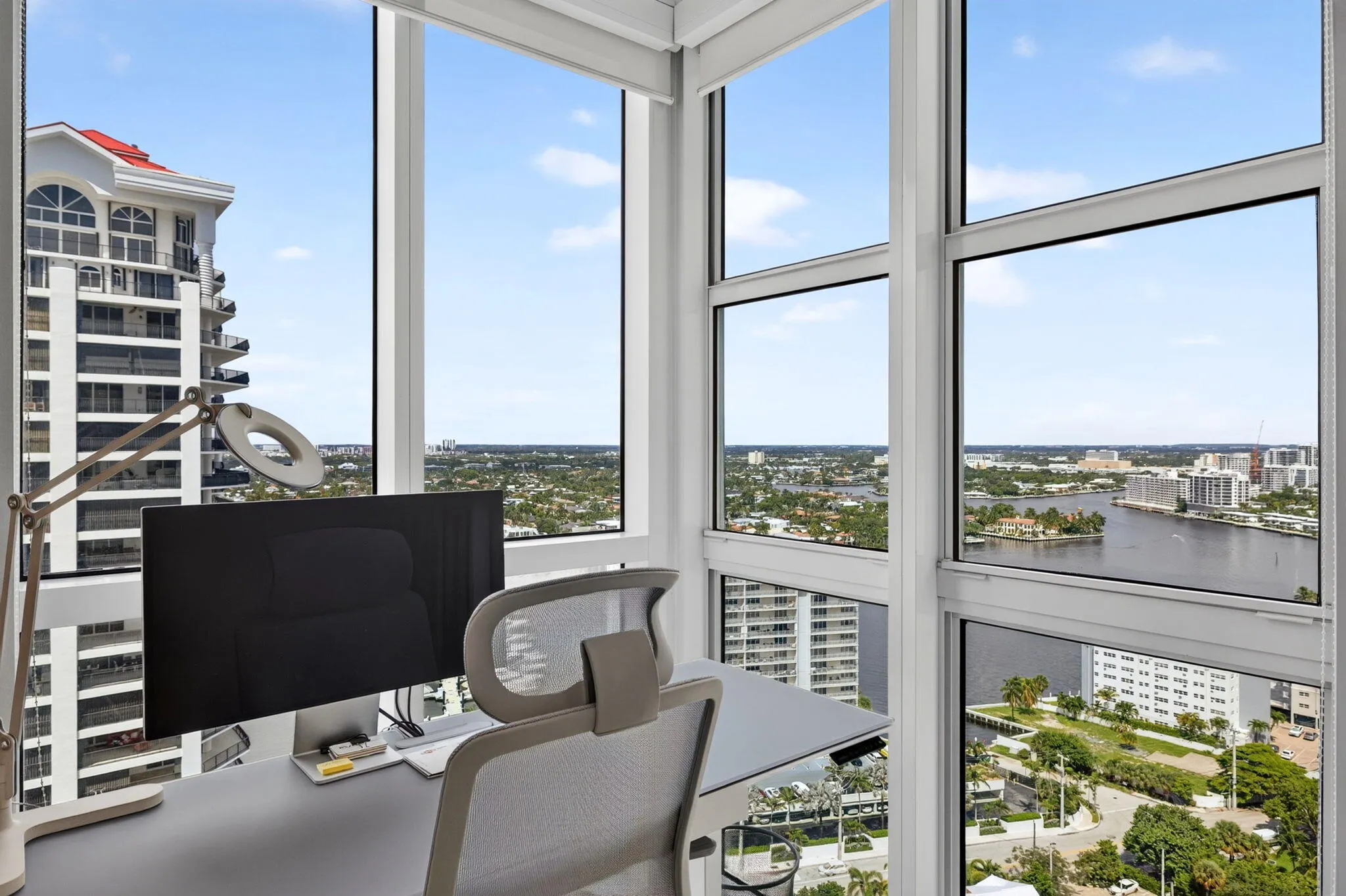 101 S FORT LAUDERDALE BEACH Boulevard #2407