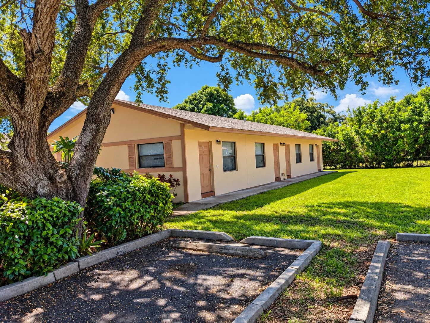 5619 Mckinley #A-H