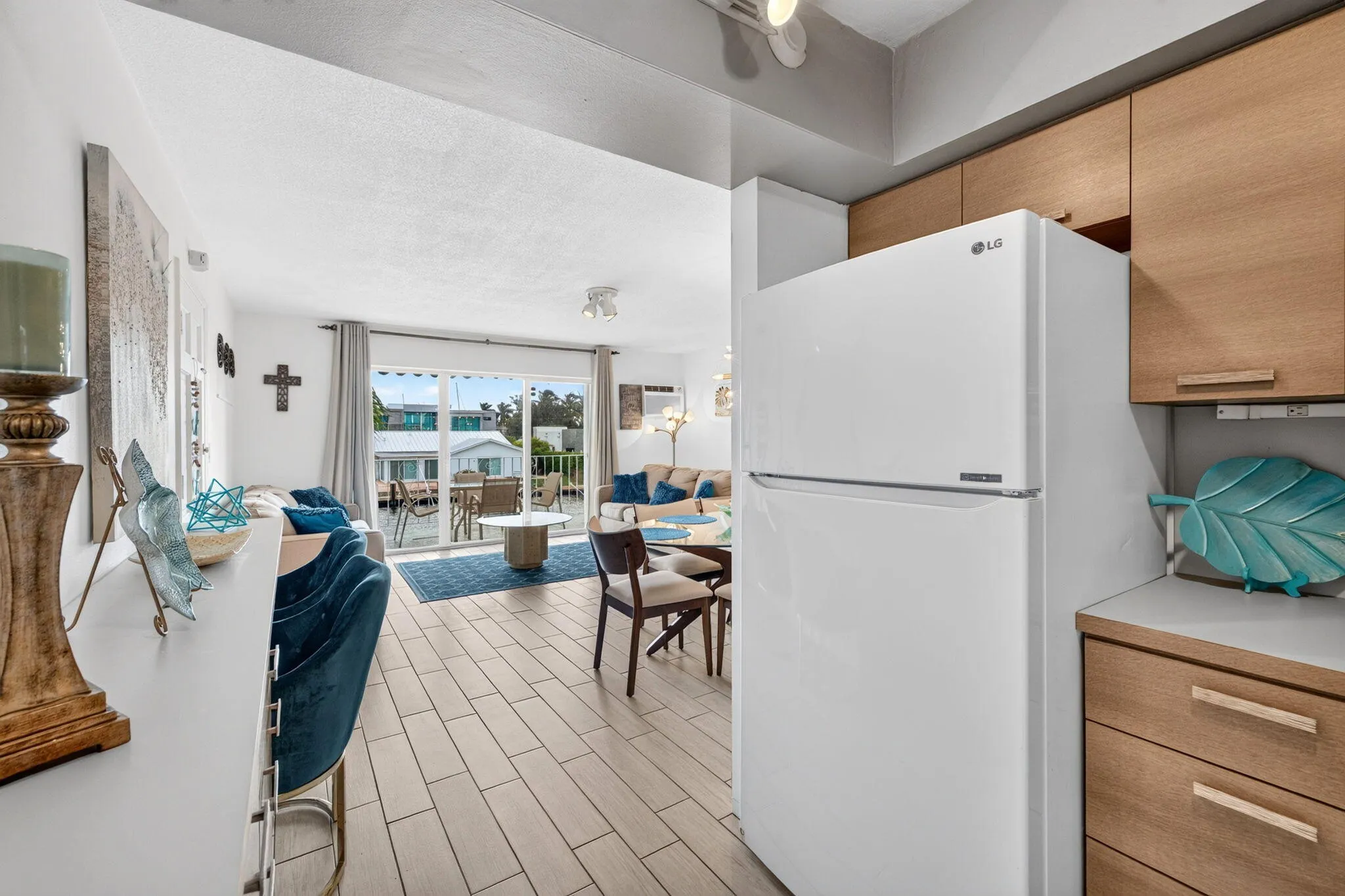 2830 NE 30TH Street #19